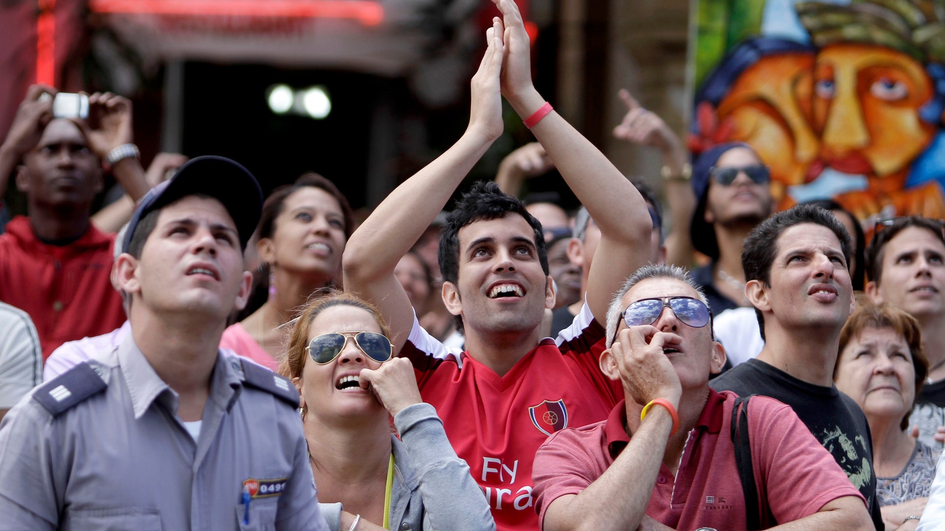 Cuba_Skyscraper_Climber__erika_garcia_foxnewslatino_com_14
