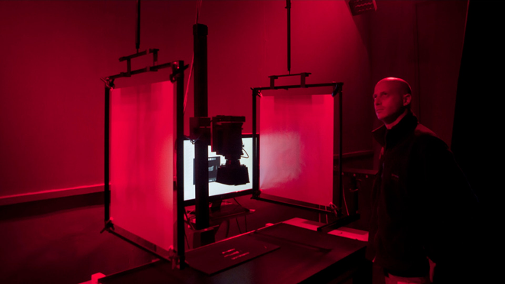 Selling_the_Dead_Sea_Scrolls_5