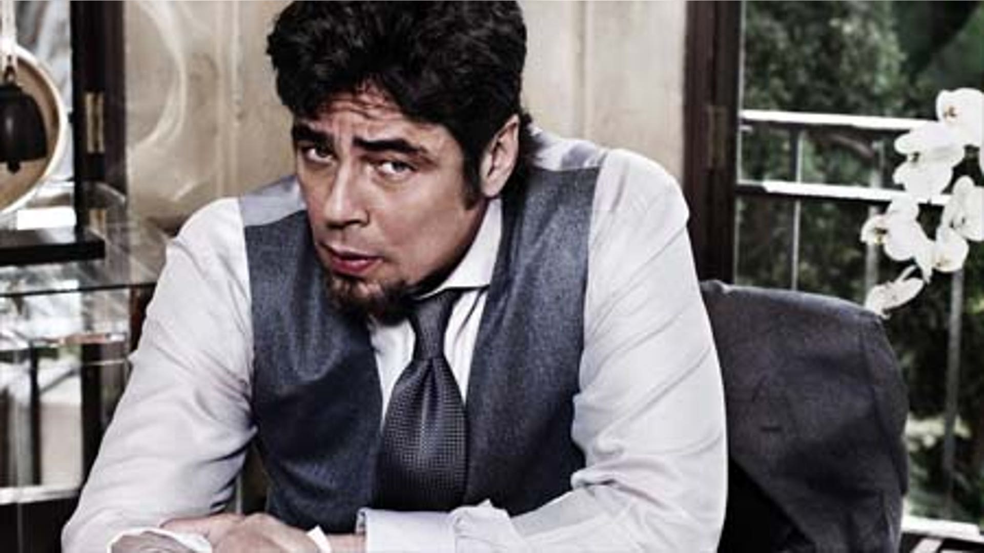 Classy Benicio 