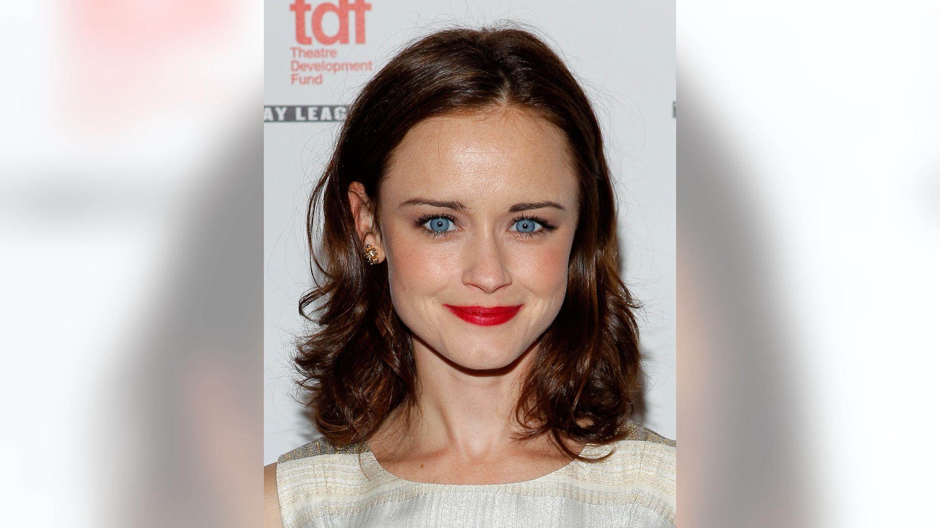 Alexis_Bledel_fnl