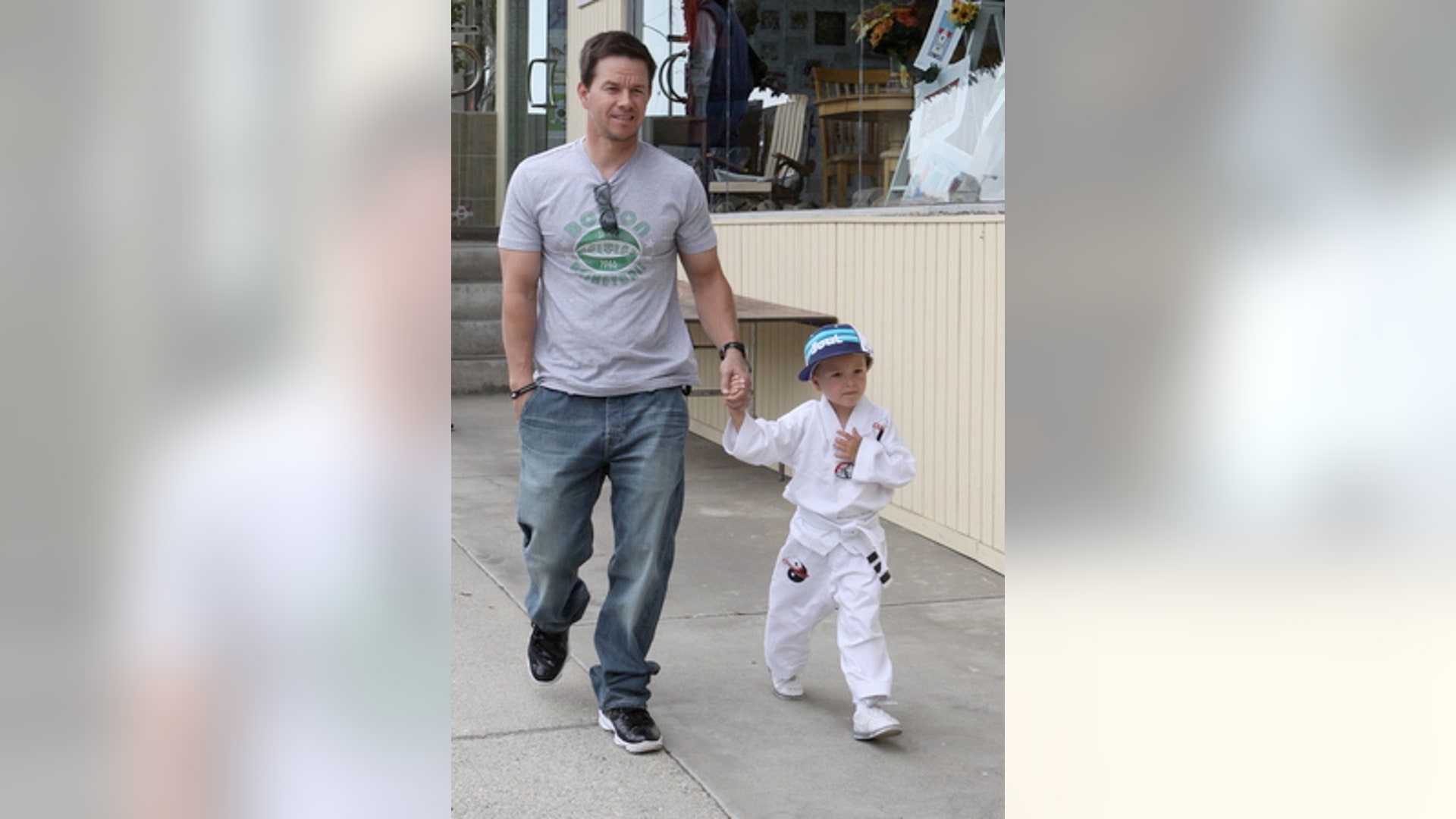 Mark_Wahlberg_saliehy