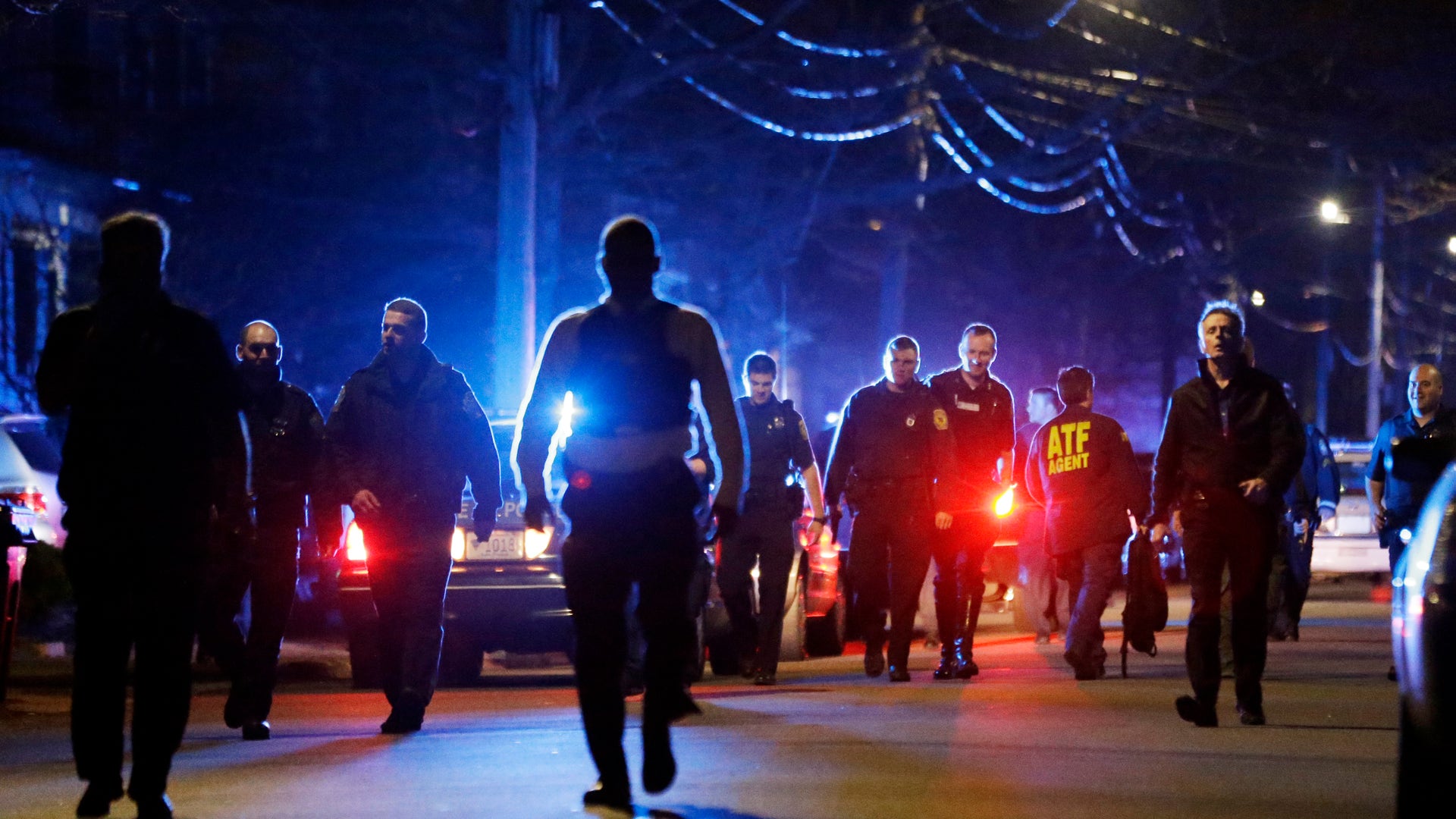 APTOPIX_Police_Conver_Vros__2_