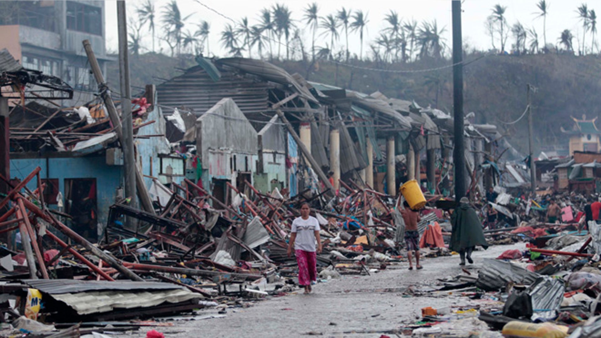 typhoon_haiyan_111013_4