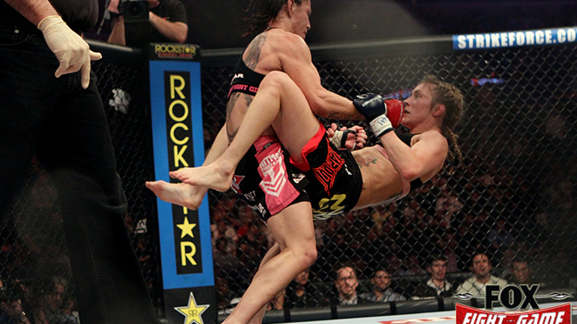 Cyborg vs. Coenen