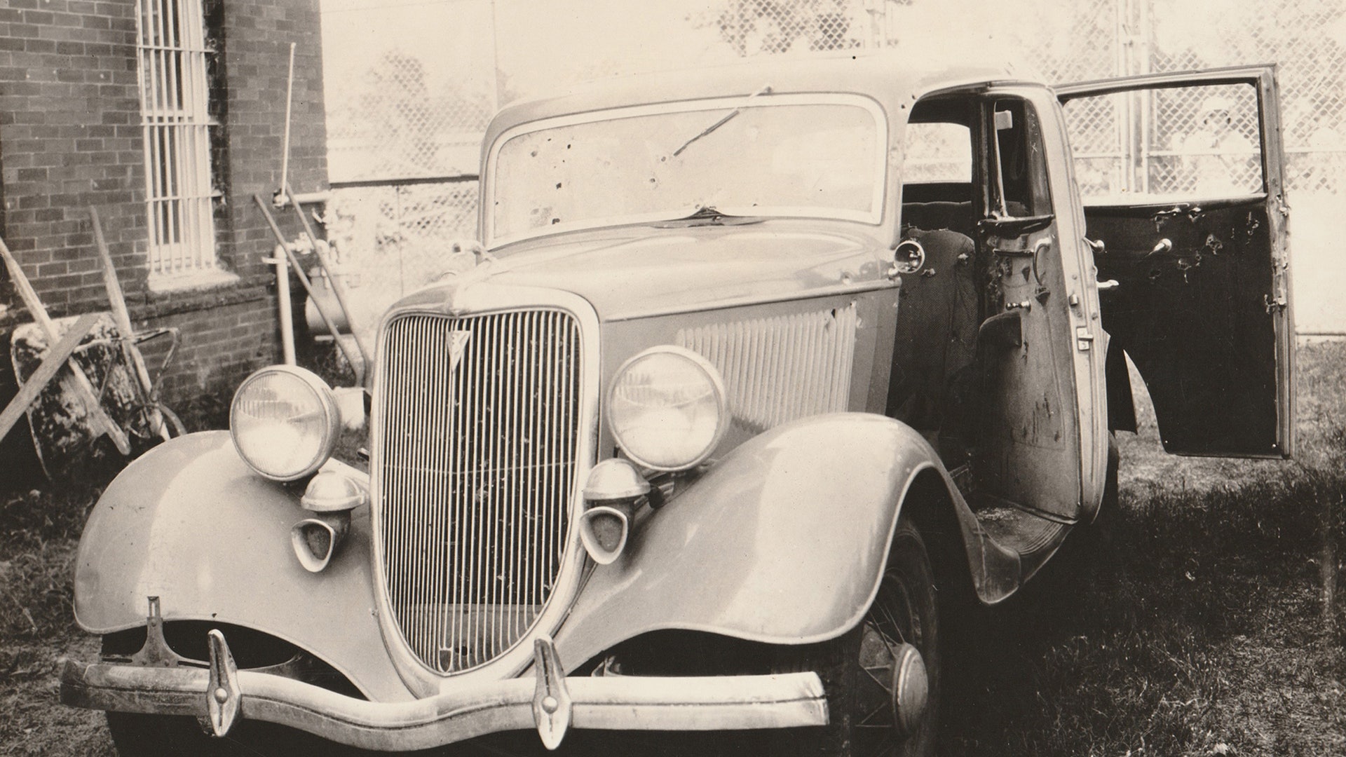 The car used by Bonnie and Clyde