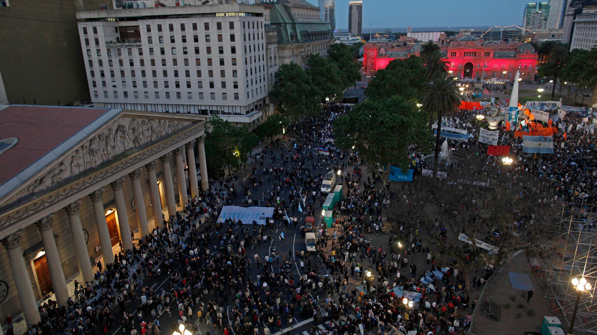 Morners Flood the Streets