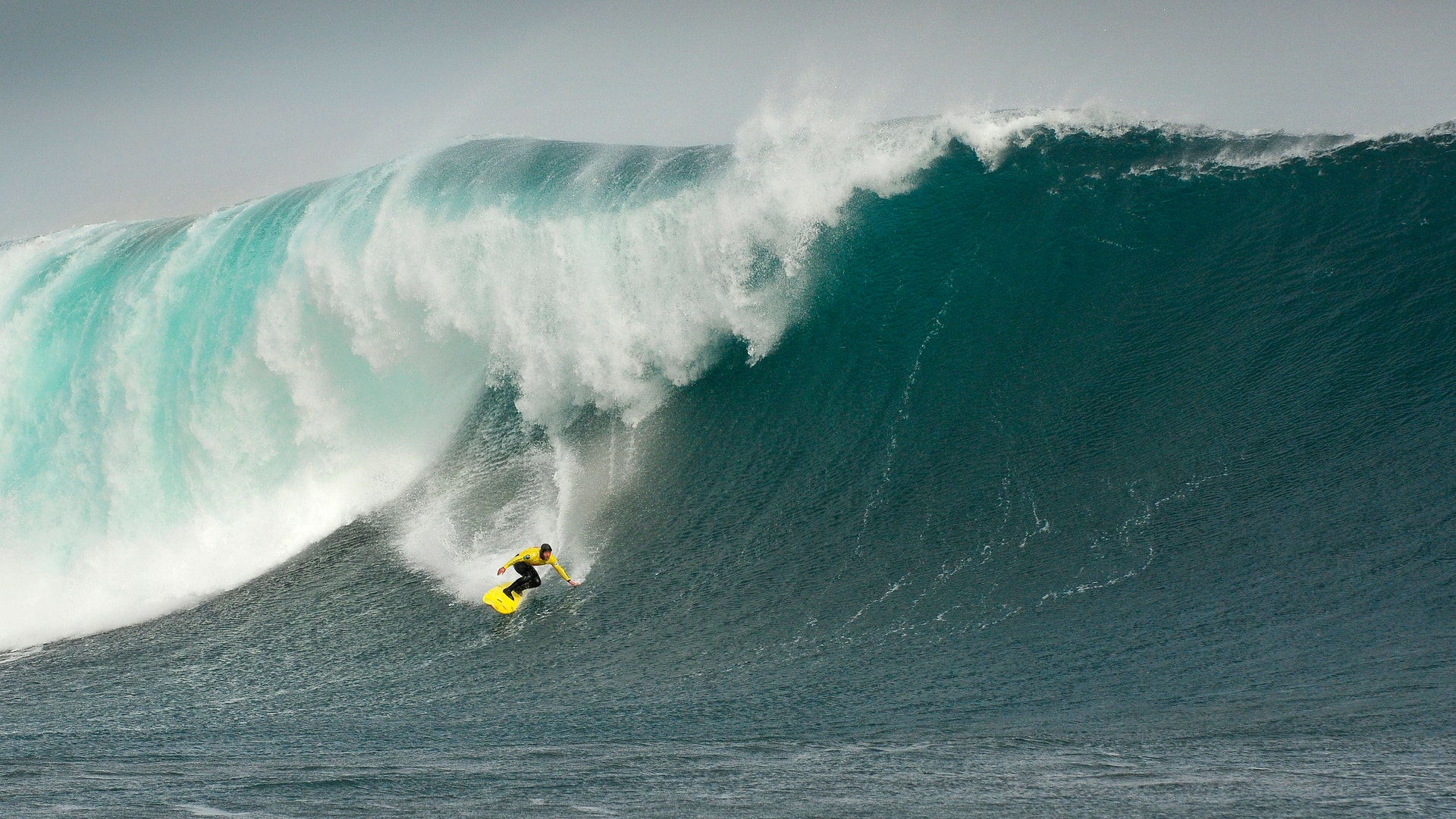 Red_Bull_Surfing__11_