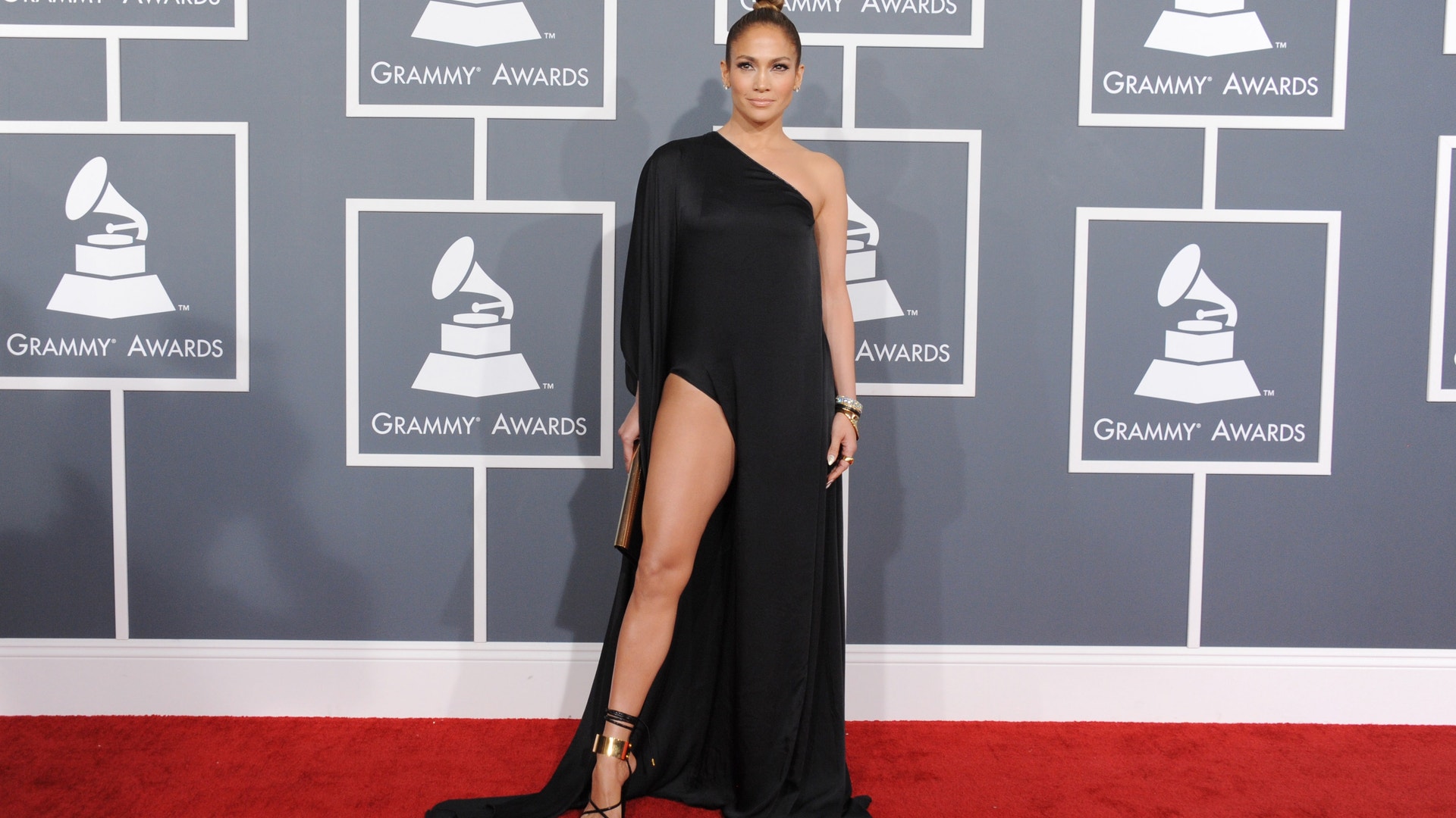 ccarpet_jlo