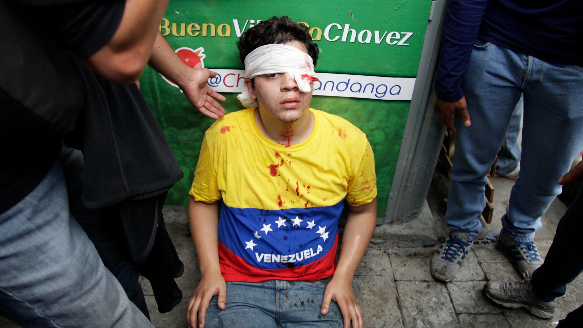 Venezuela_Student_Mar_Llen_12_