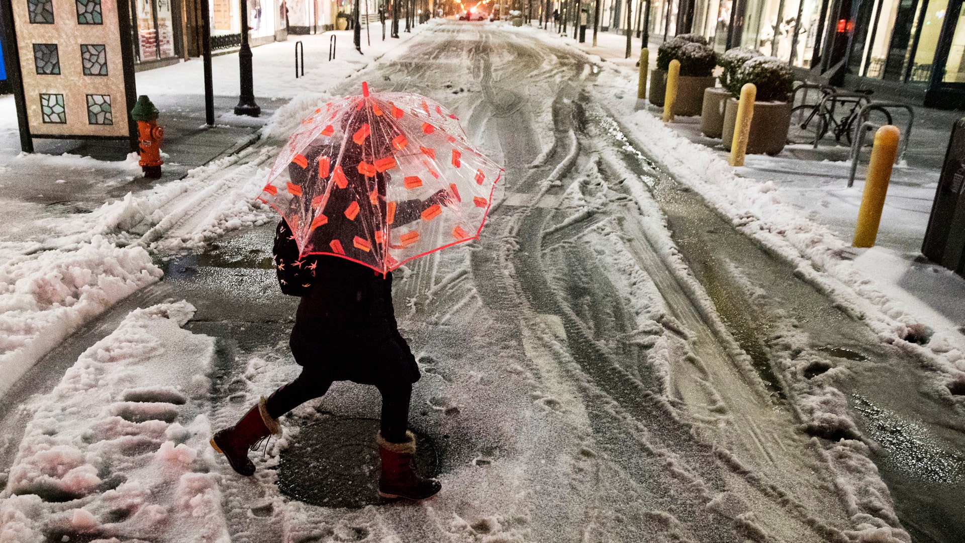 A powerful nor’easter began its thrashing of the mid-Atlantic and the Northeast with heavy snow -- including in Philadelphia, Tuesday, March 14, 2017. 