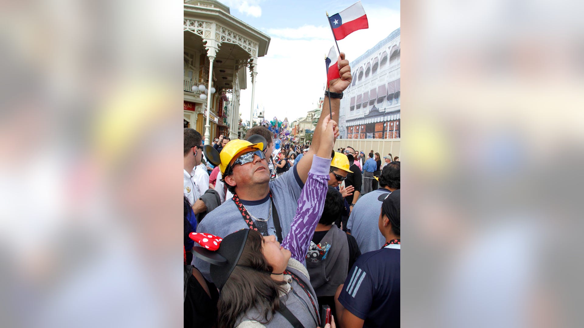 chile miners disney slide show