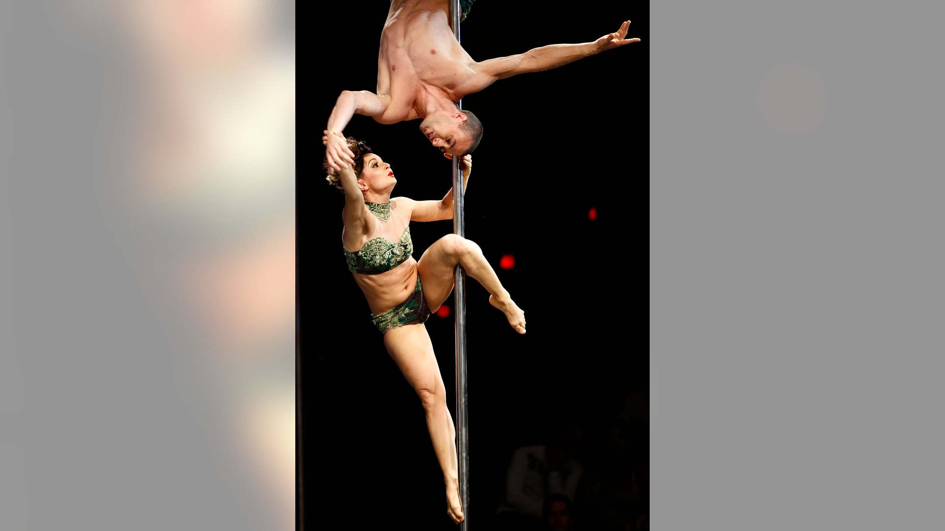 Miss_Pole_Dance_2013__10_