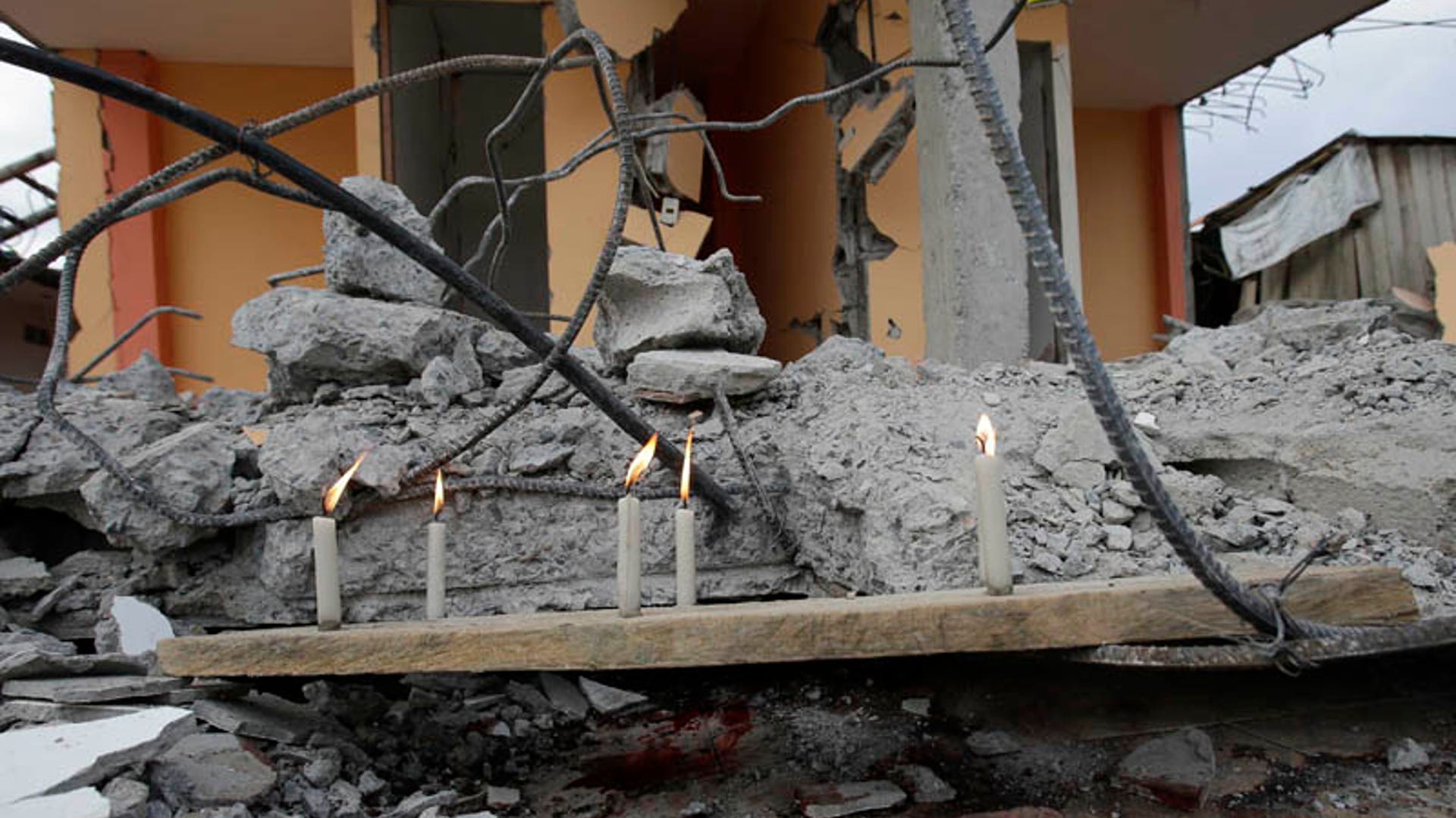 Remembering the victims