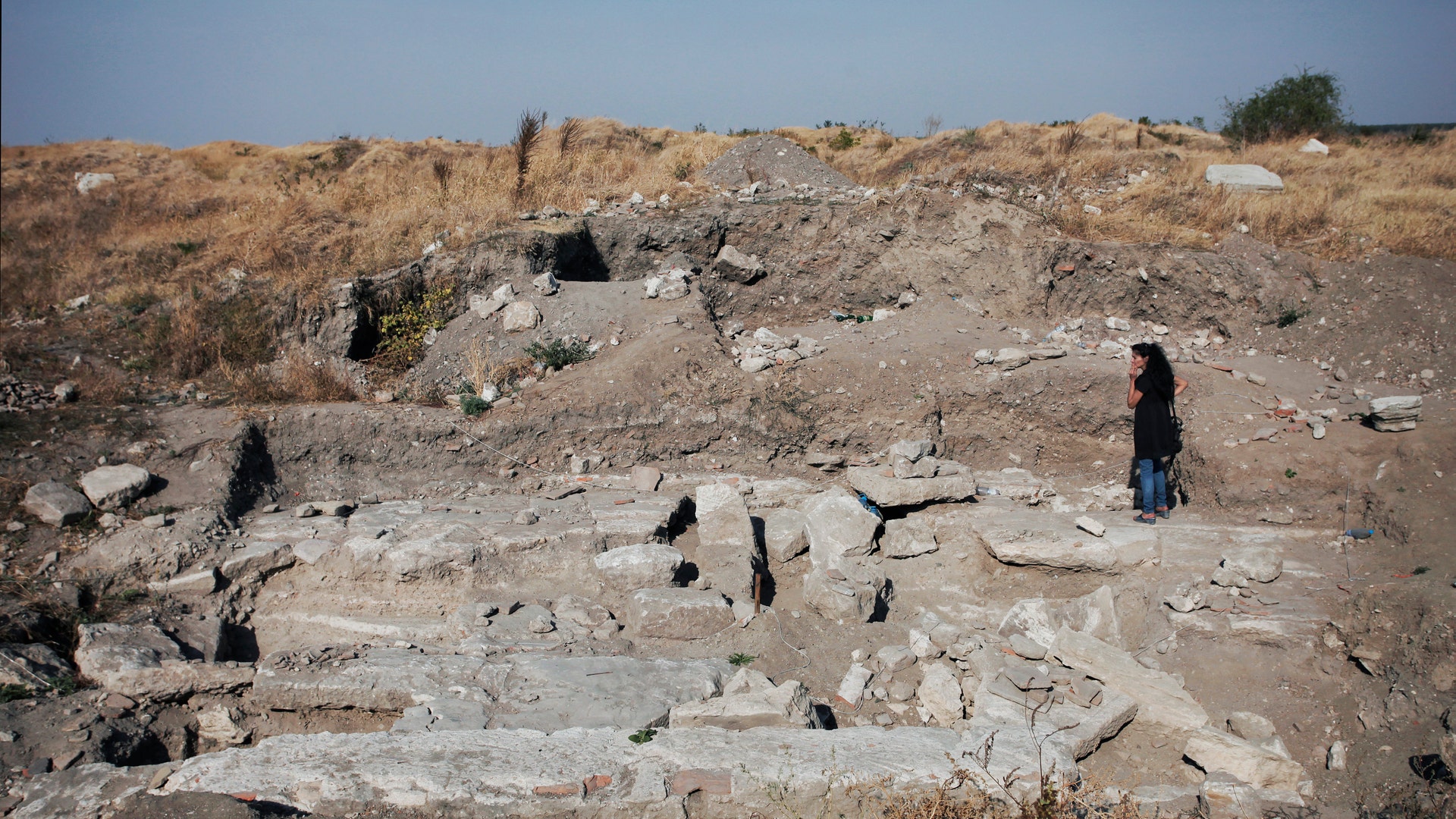 Bulgaria_Looted_Treasure_9