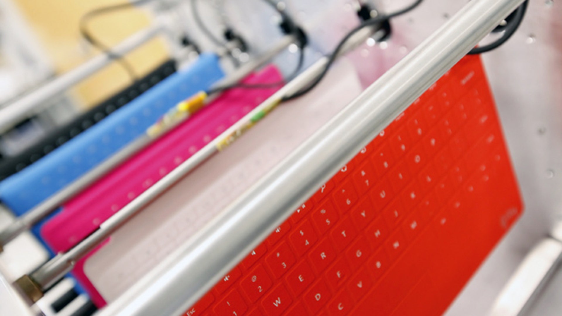 Microsoft_Surface_Building_Touch_Cover