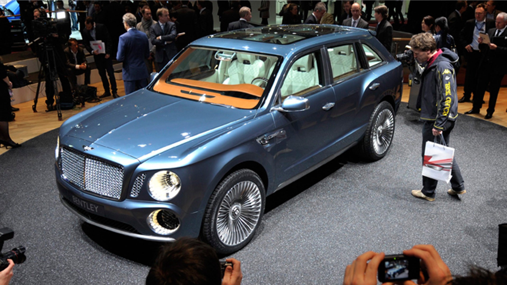 Bentley EXP 9 F Concept