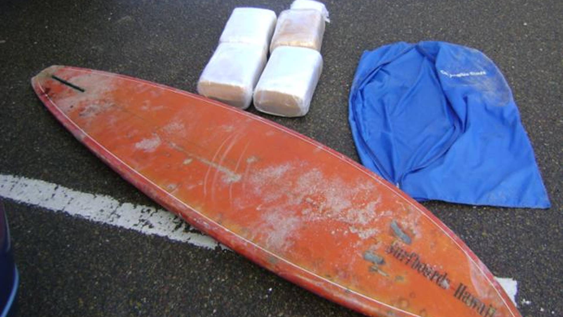 8___Surfboard_blue_duffle