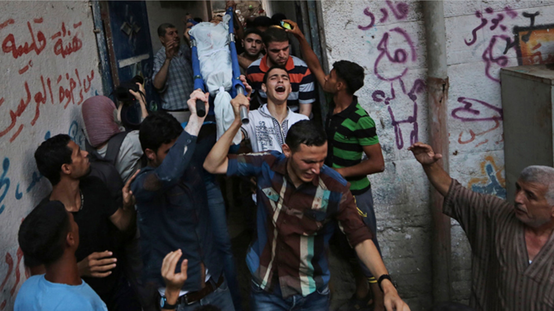 Israel clashes with Hamas in Gaza Strip