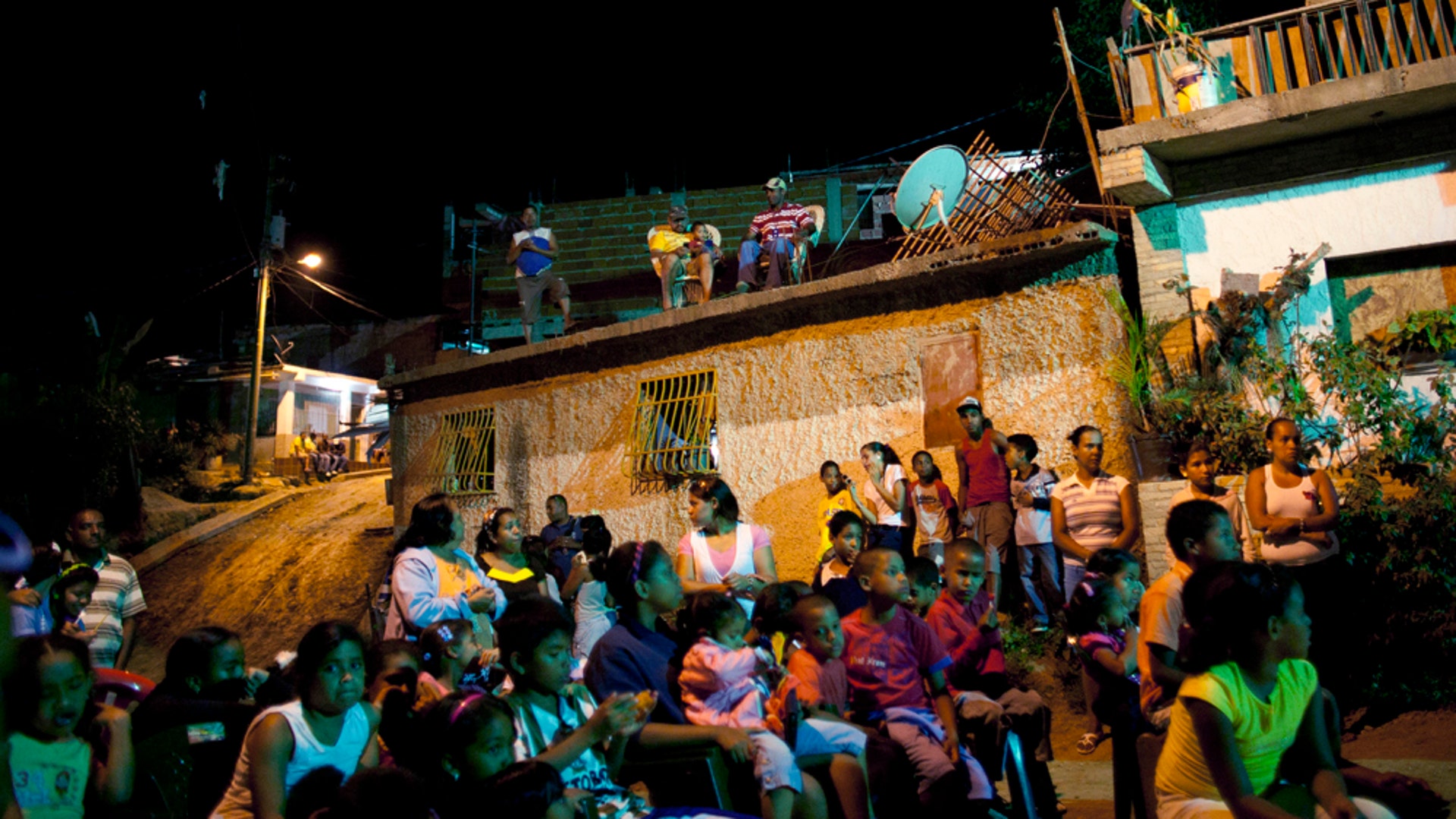 Venezuela_Rapping_Four