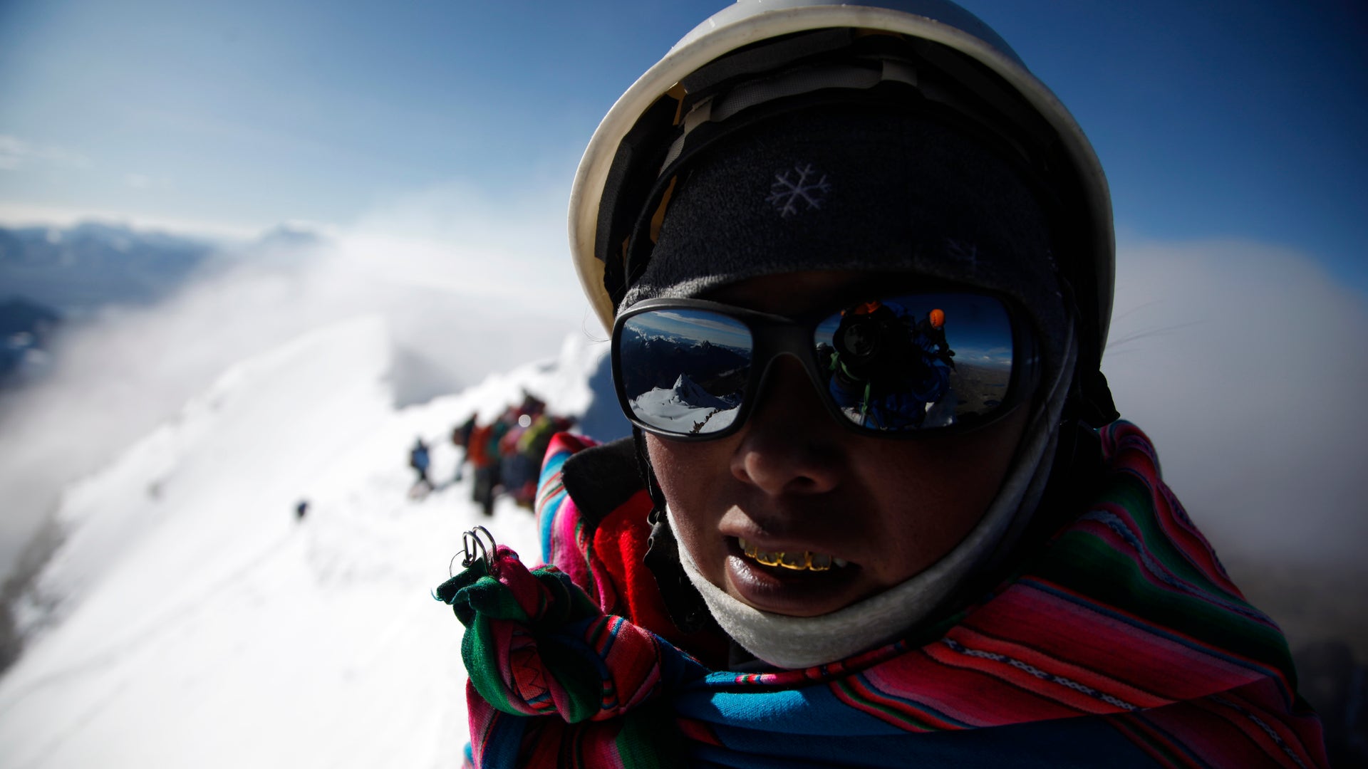 Bolivia_Cholita_Mount_Vros__1_