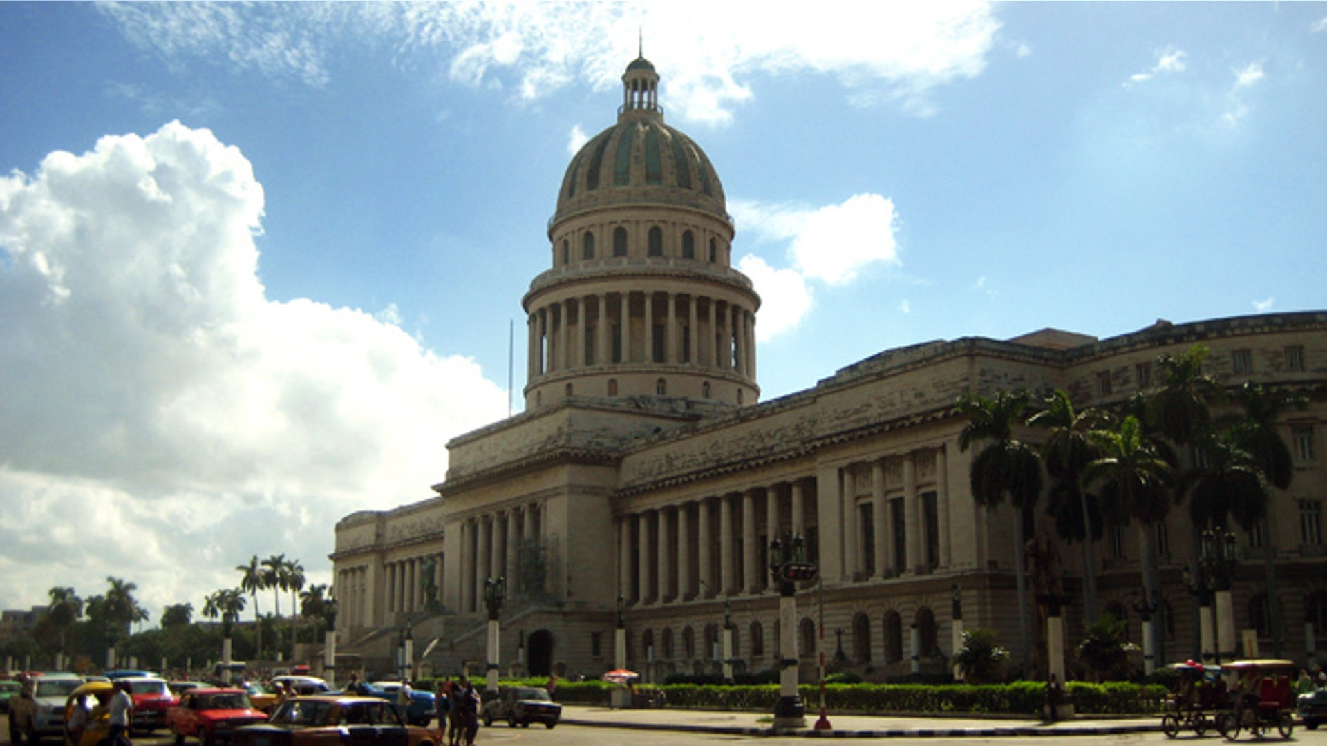 8159565125_4b93c6a3c2_b