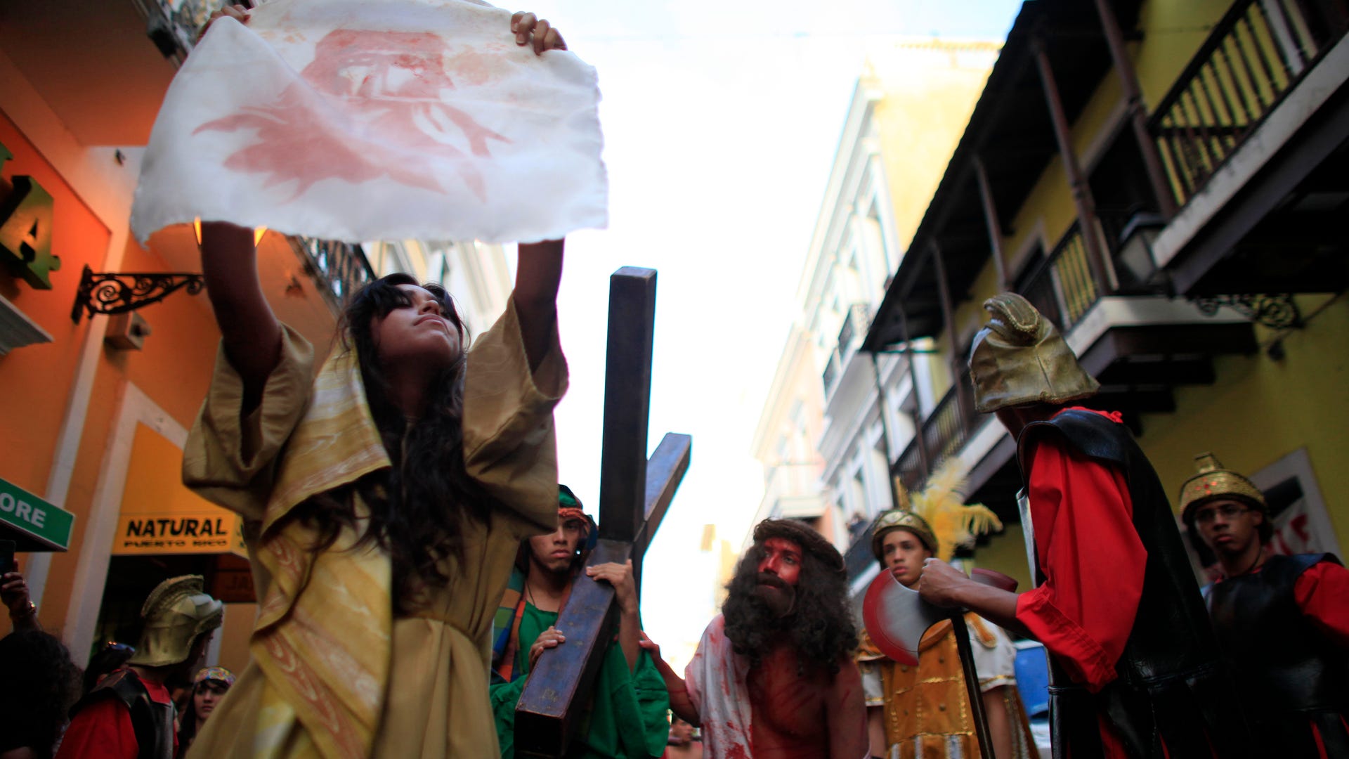 Good_Friday_LatAm__30_