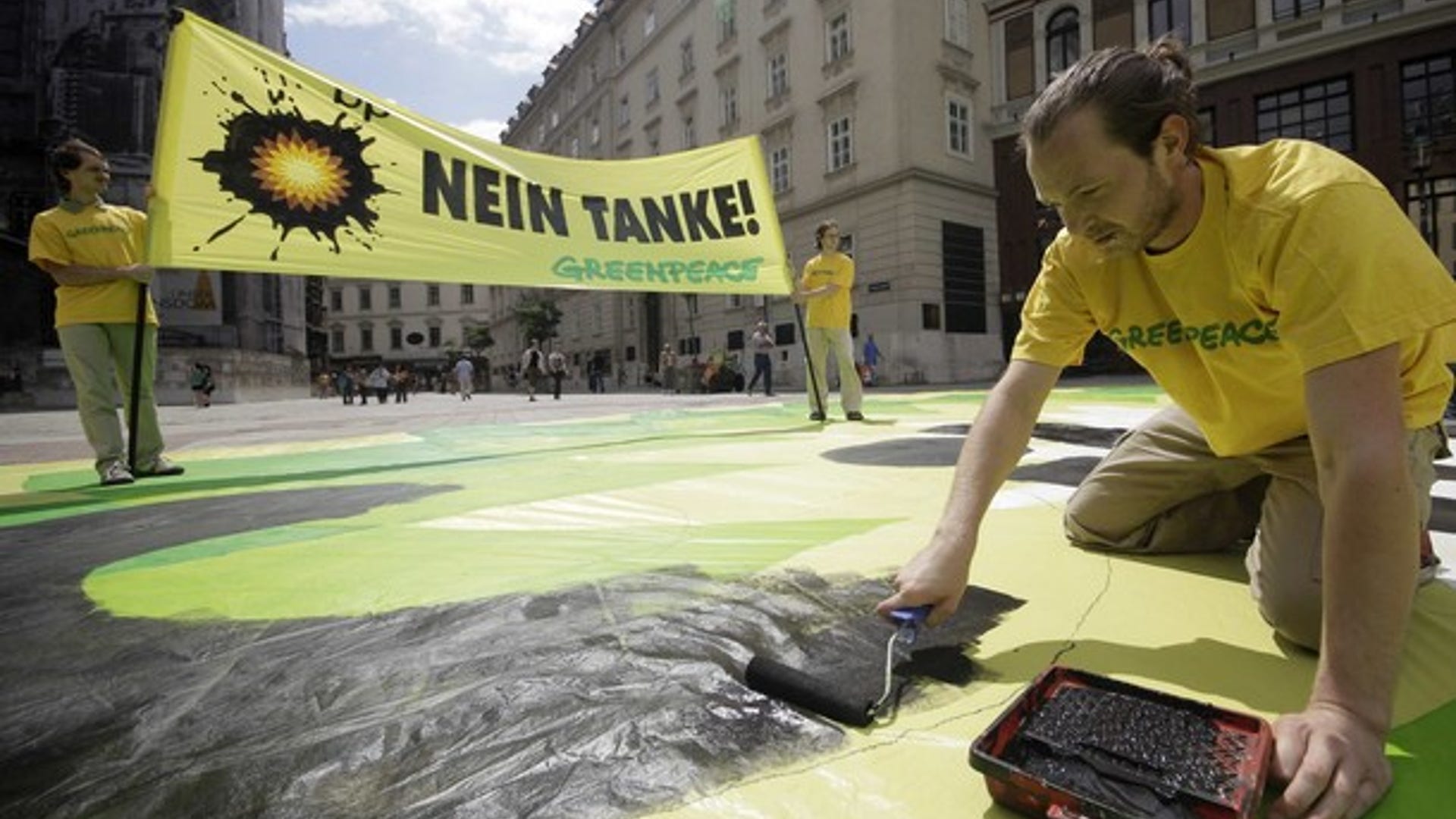 Painting_Over_Banner