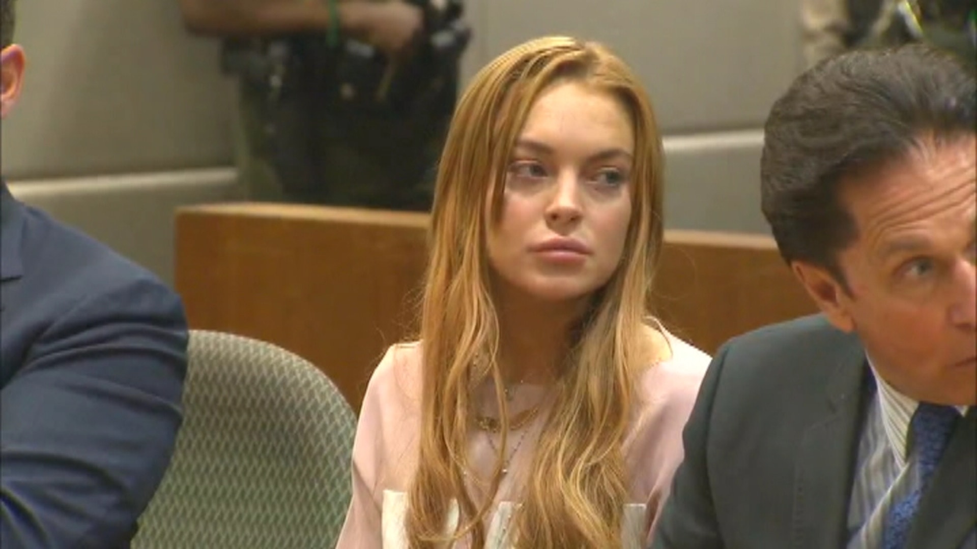 Lindsay_lohan_rehab_grab_fox_660