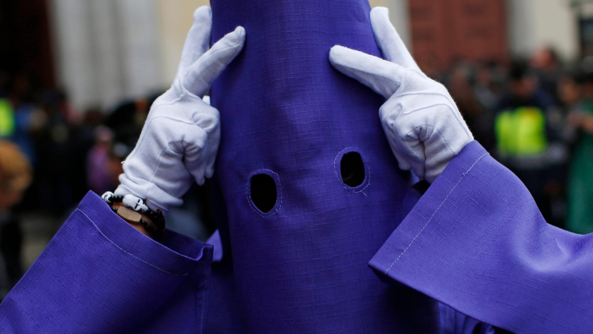 Good_Friday_LatAm__14_