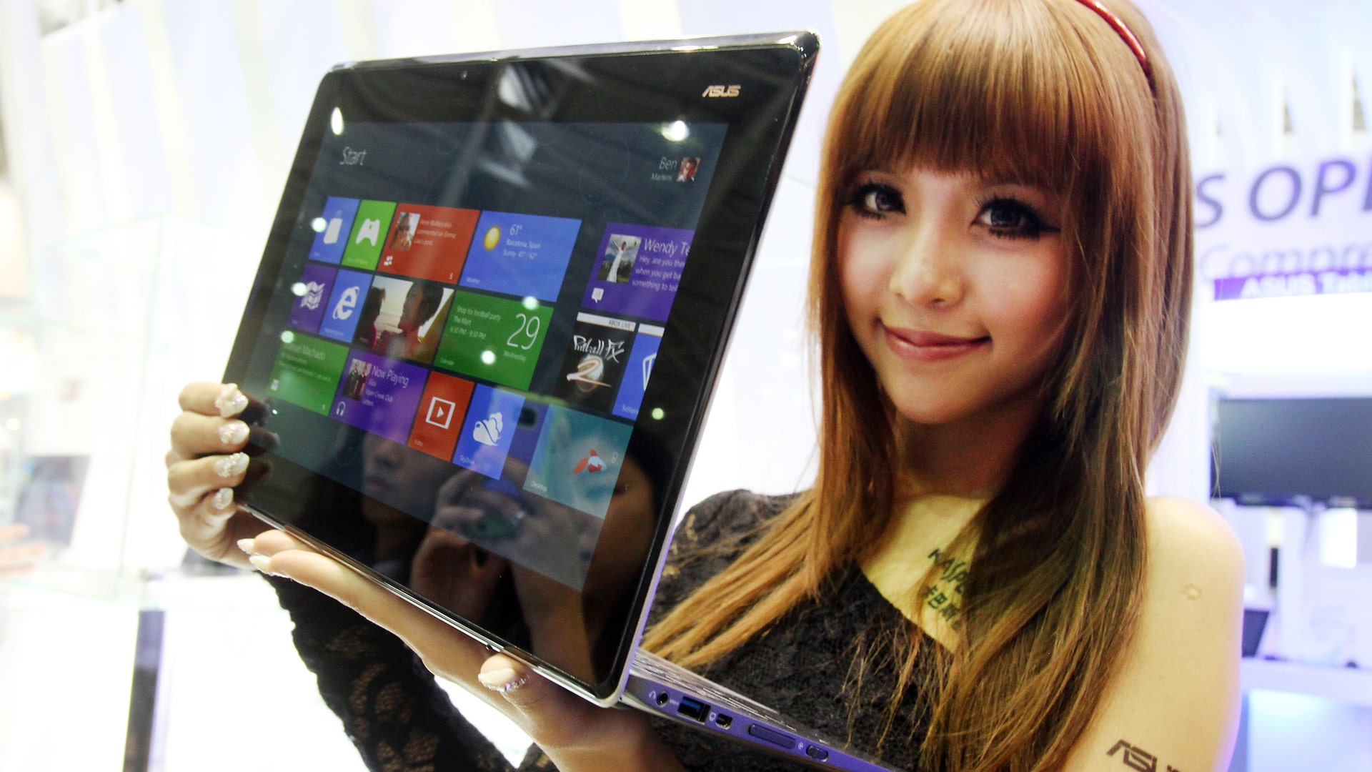 Taiwan_Computex_Asus_Taichi_notebook