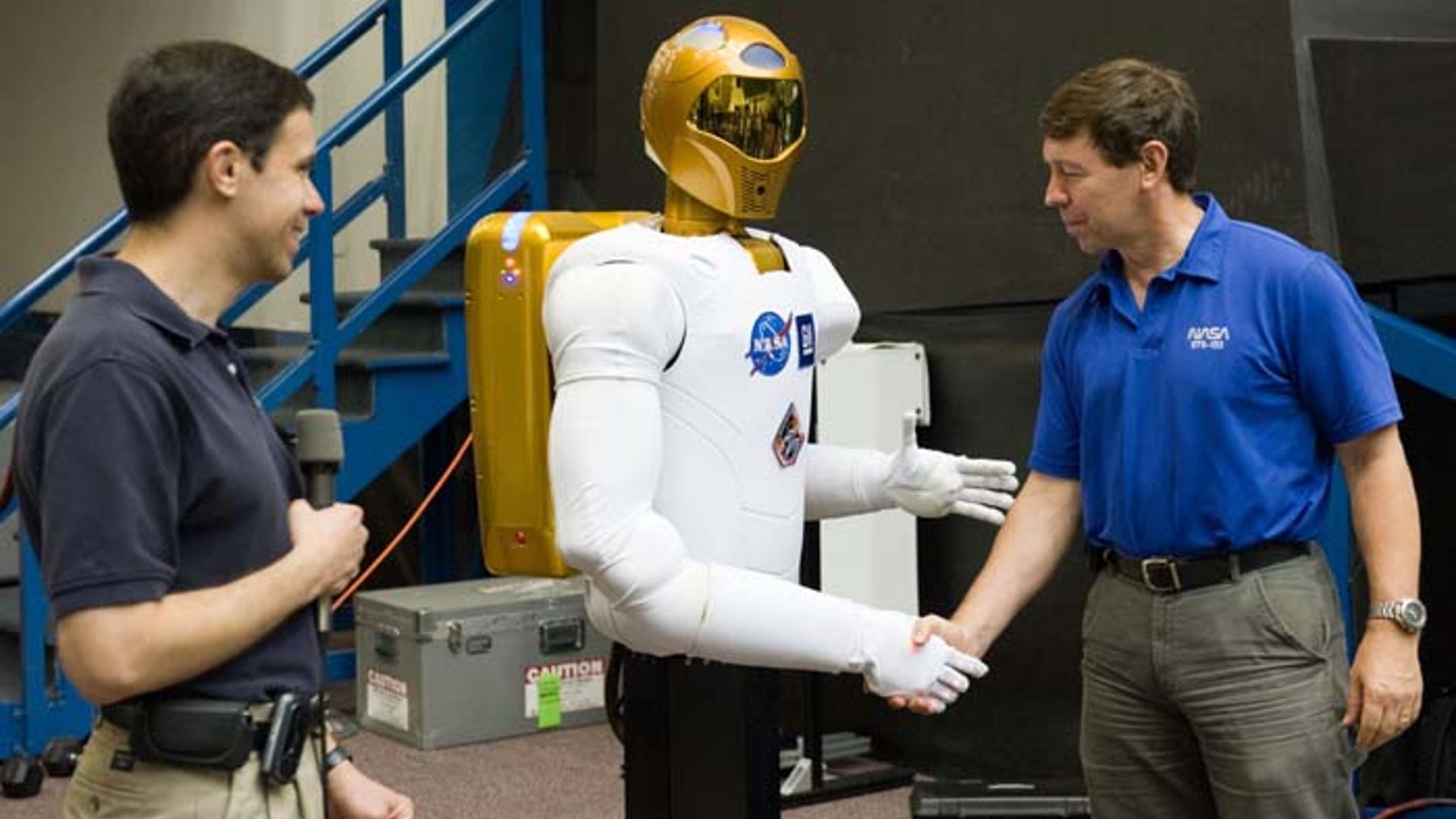 Greetings from Robonaut 2