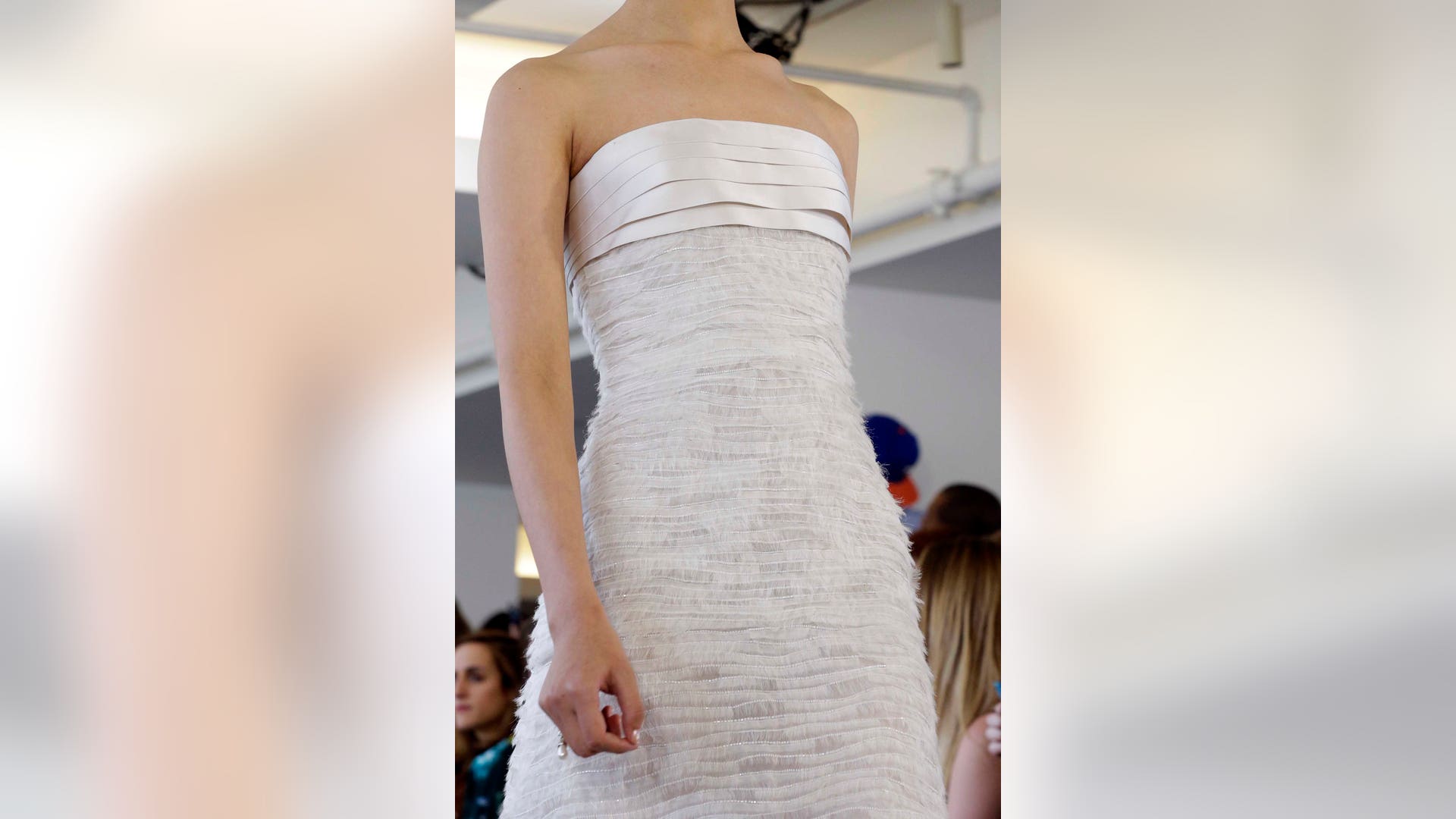 Fashion_Oscar_de_la_R_Garc_4_