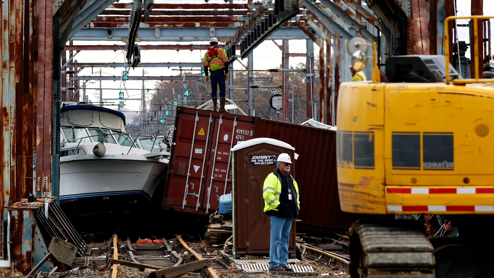 Superstorm_travel_Carr_1_