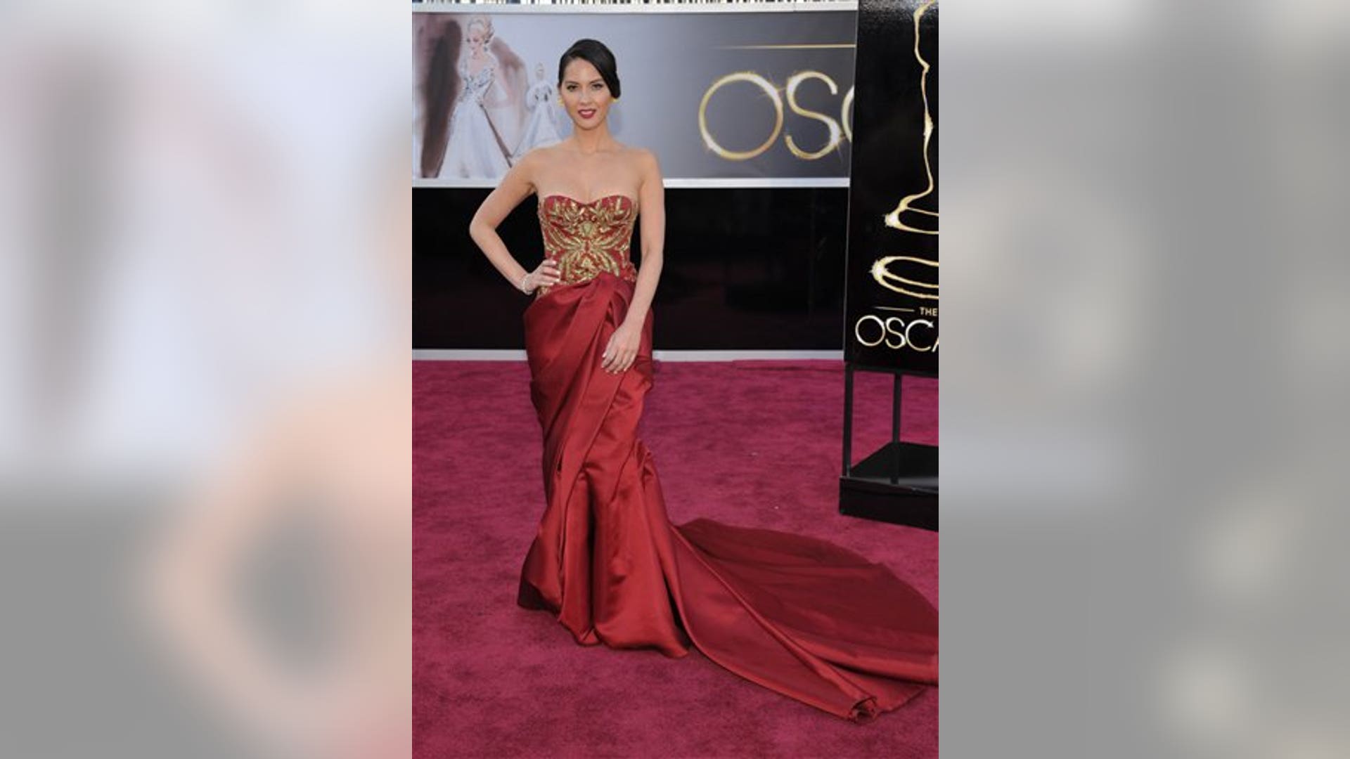 olivia_munn_AP_oscars