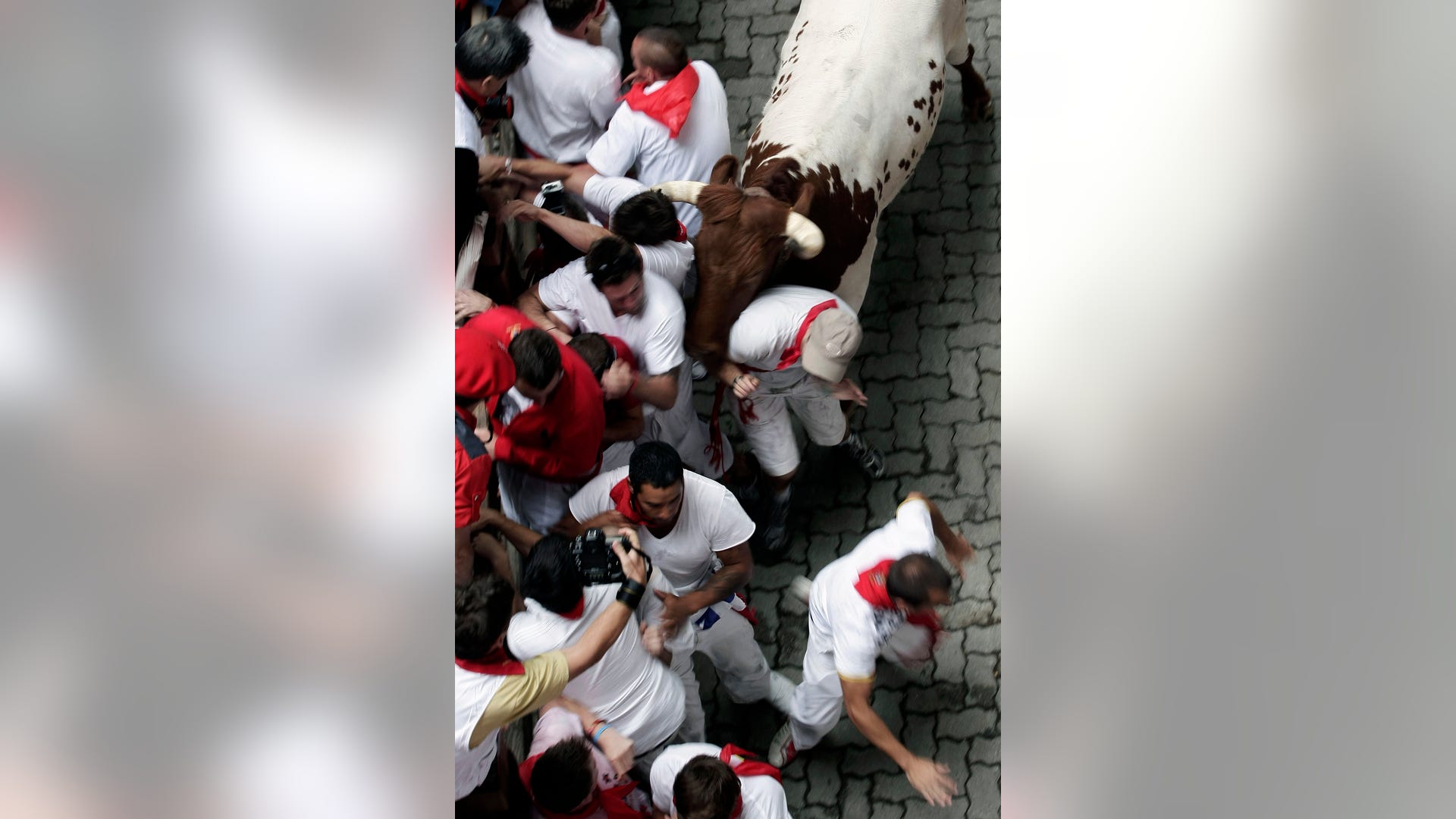 Running_of_the_bulls_7