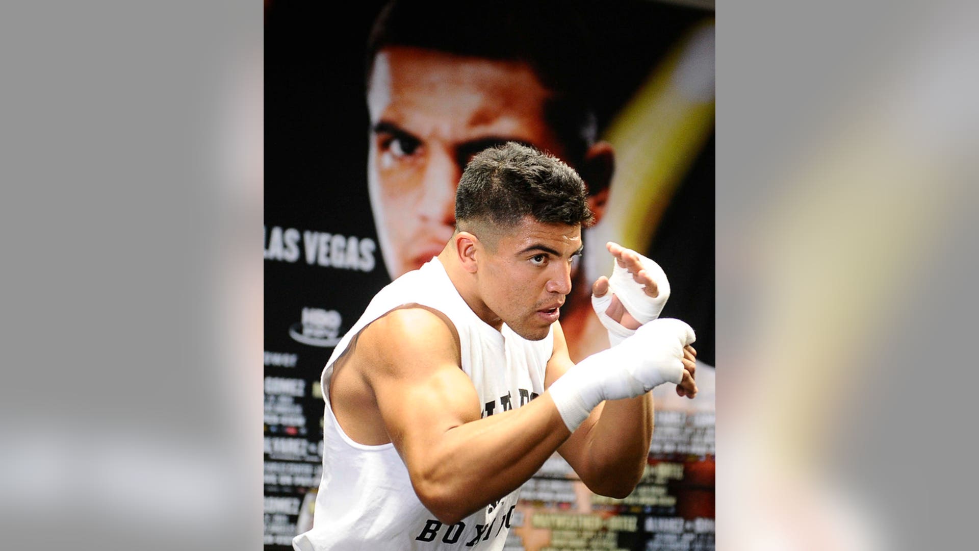 Ortiz_Mayweather_22_FNL