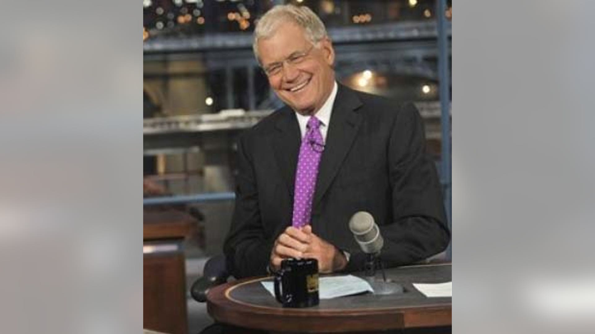 David_Letterman_smiles_AP_2
