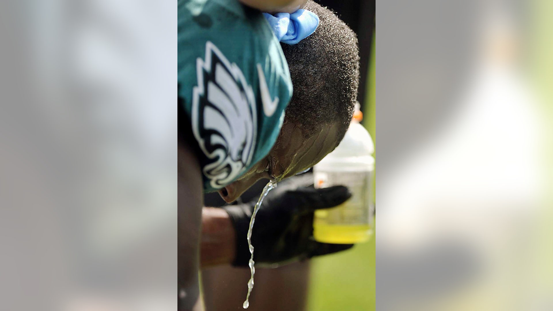 Eagles_Football_Grat