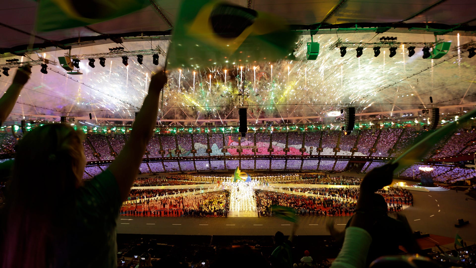 London_Olympics_Closi_Llen_24_