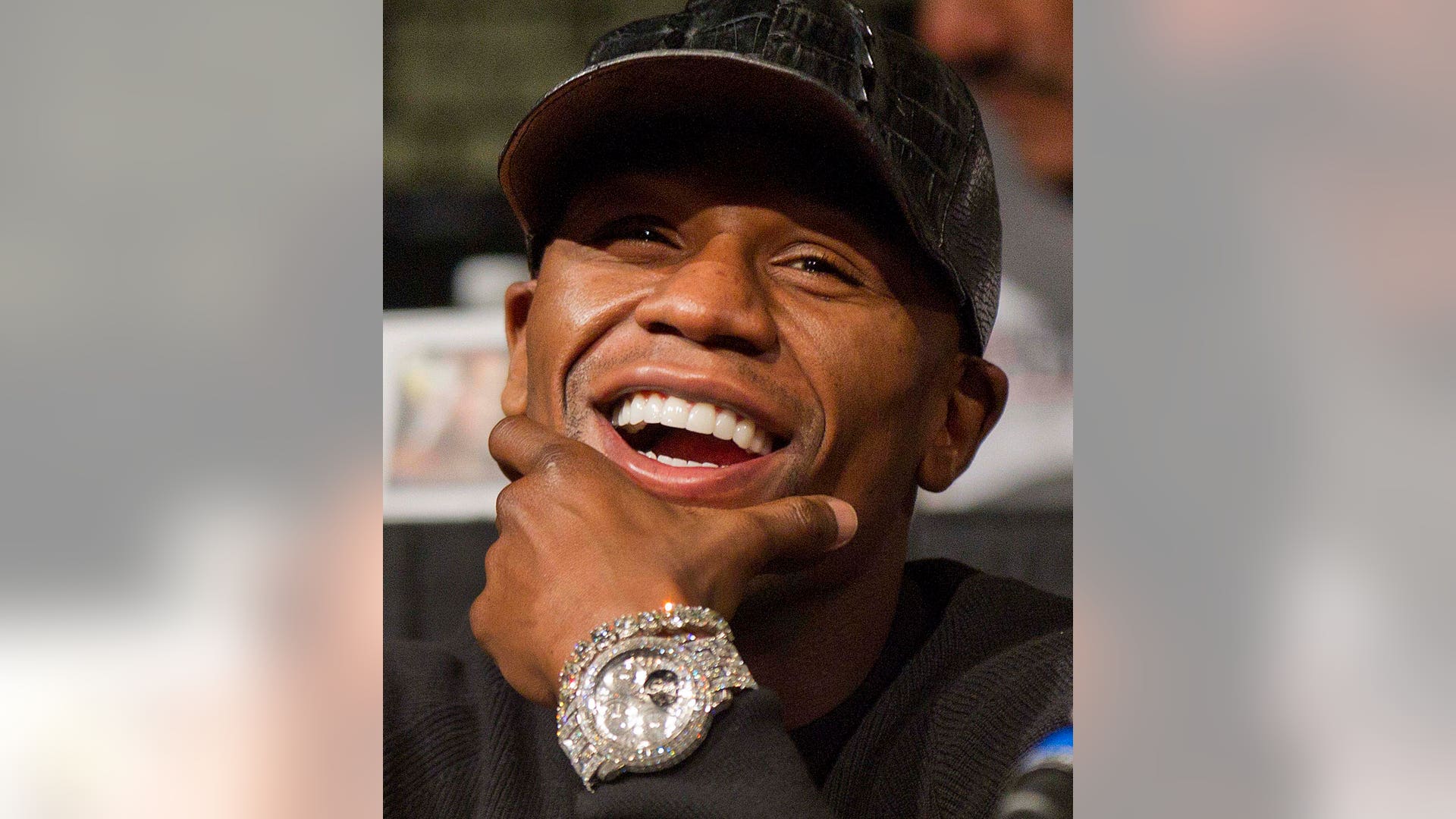 Ortiz_Mayweather_6_FNL