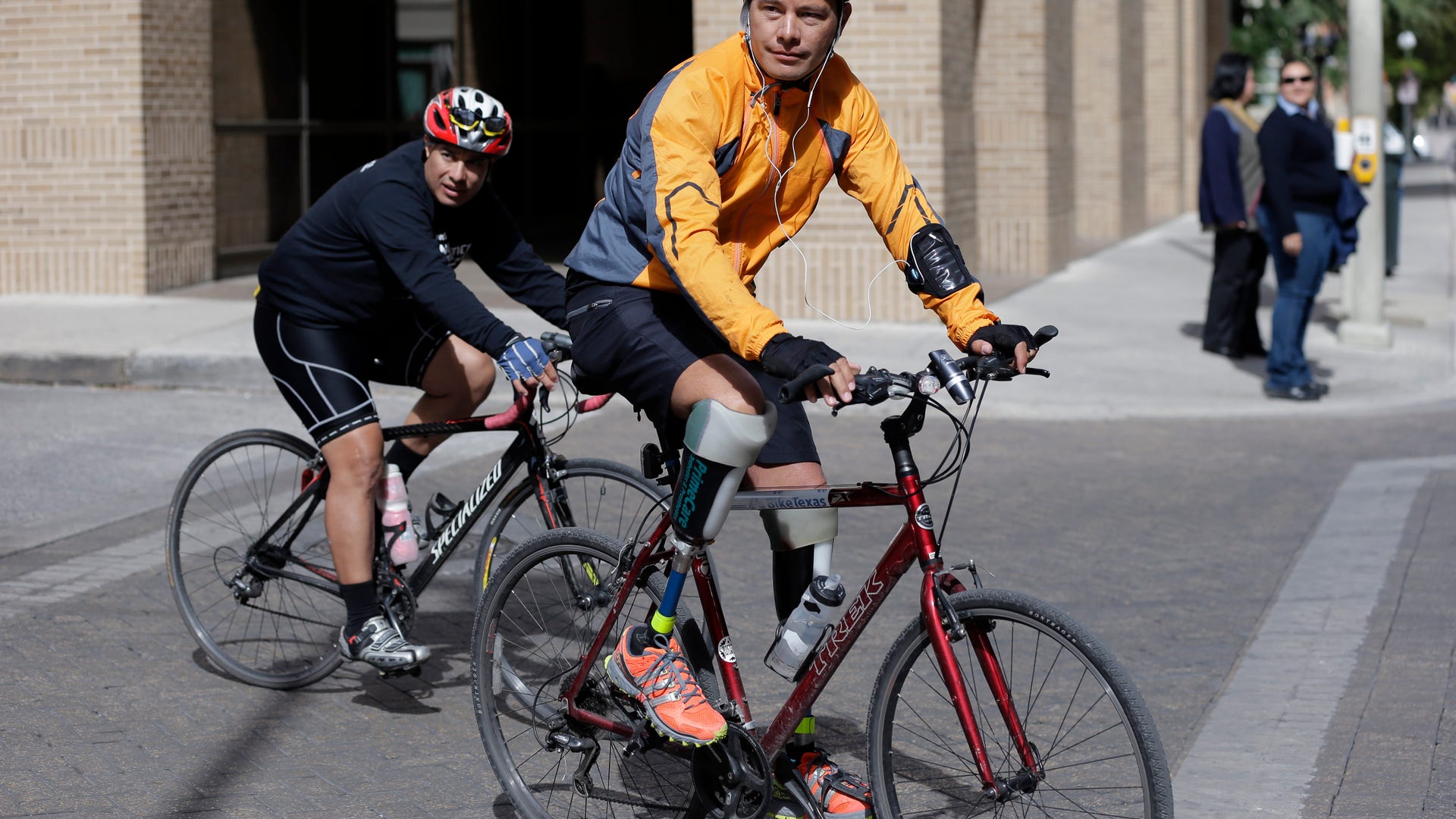 A_Ride_for_Asylum_Vros__7_