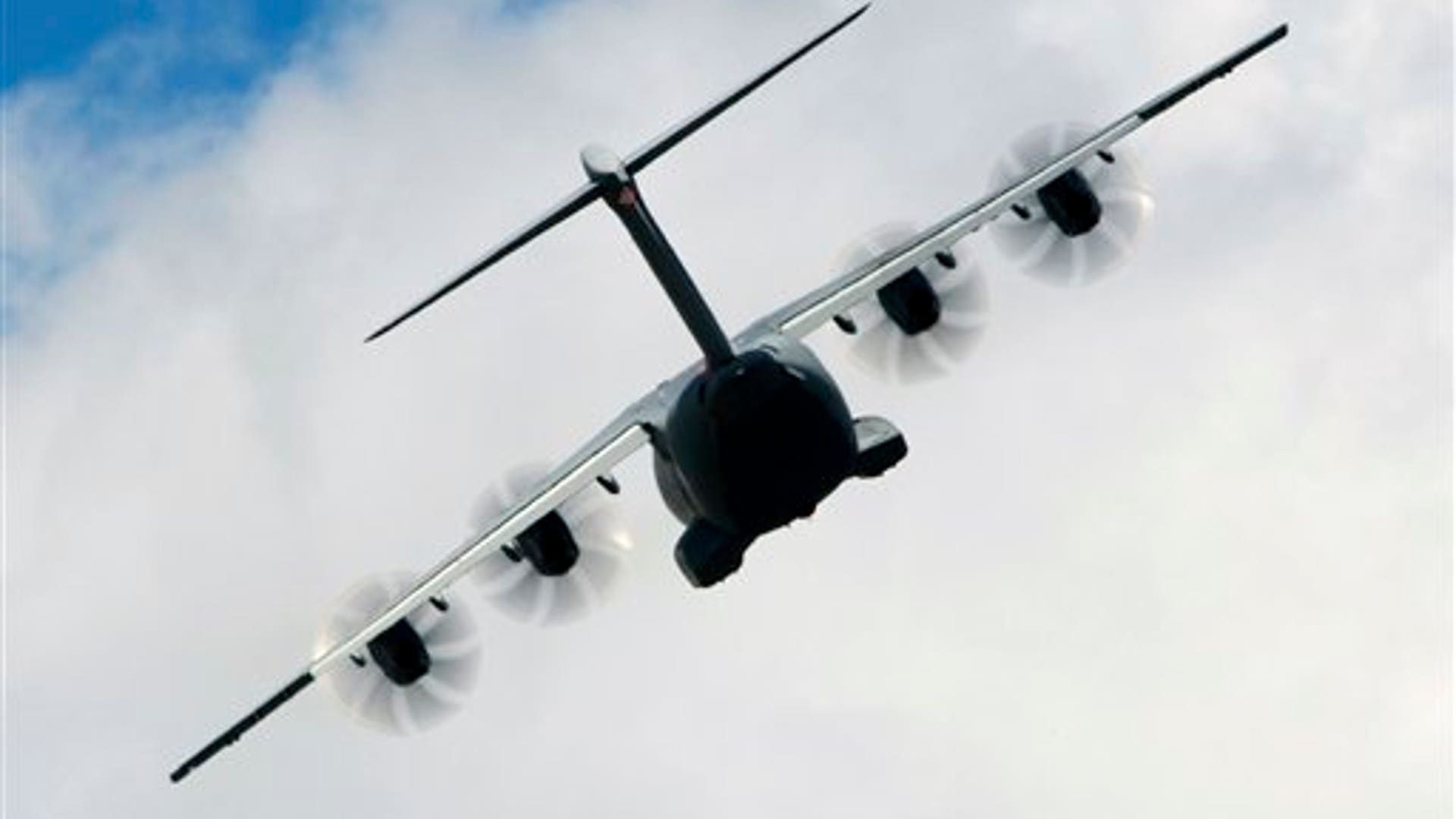 A400M_Fly_By