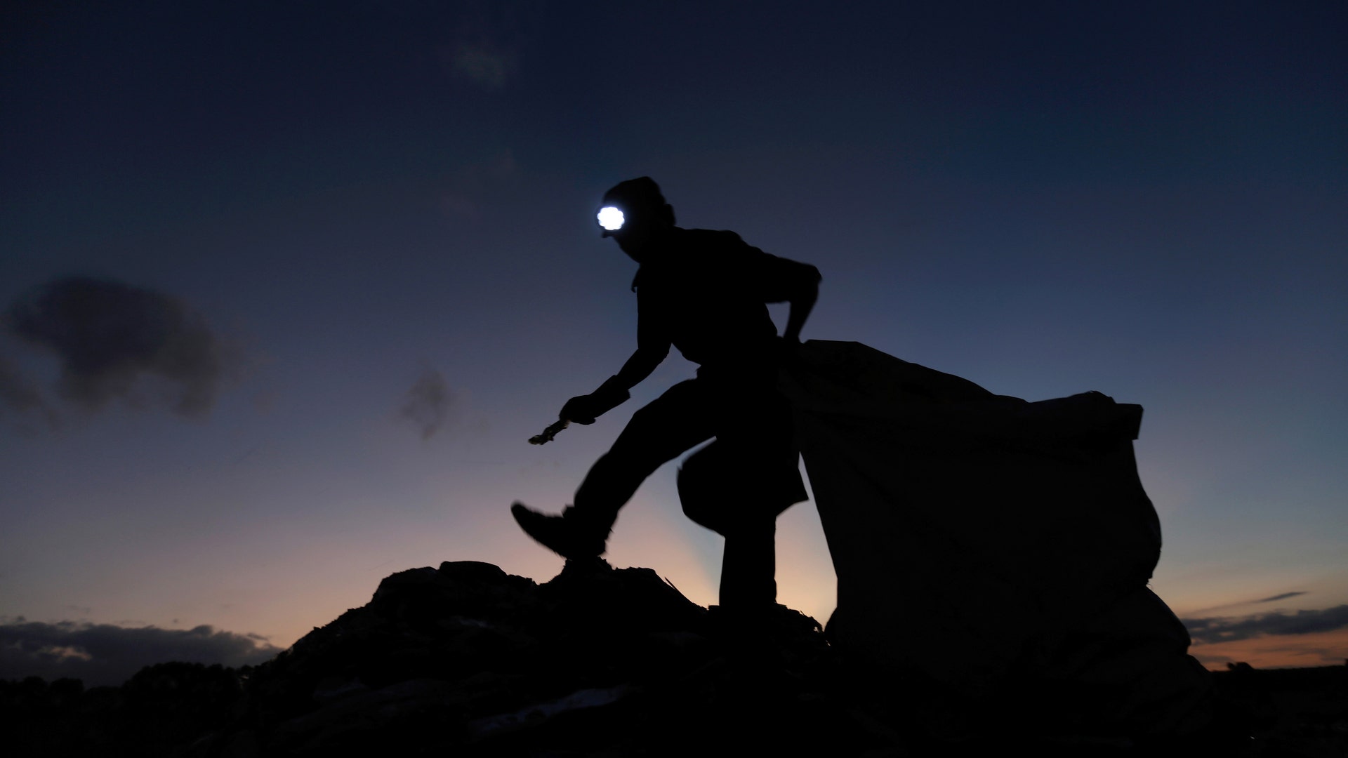 APTOPIX_Brazil_Trash__Vros__3_