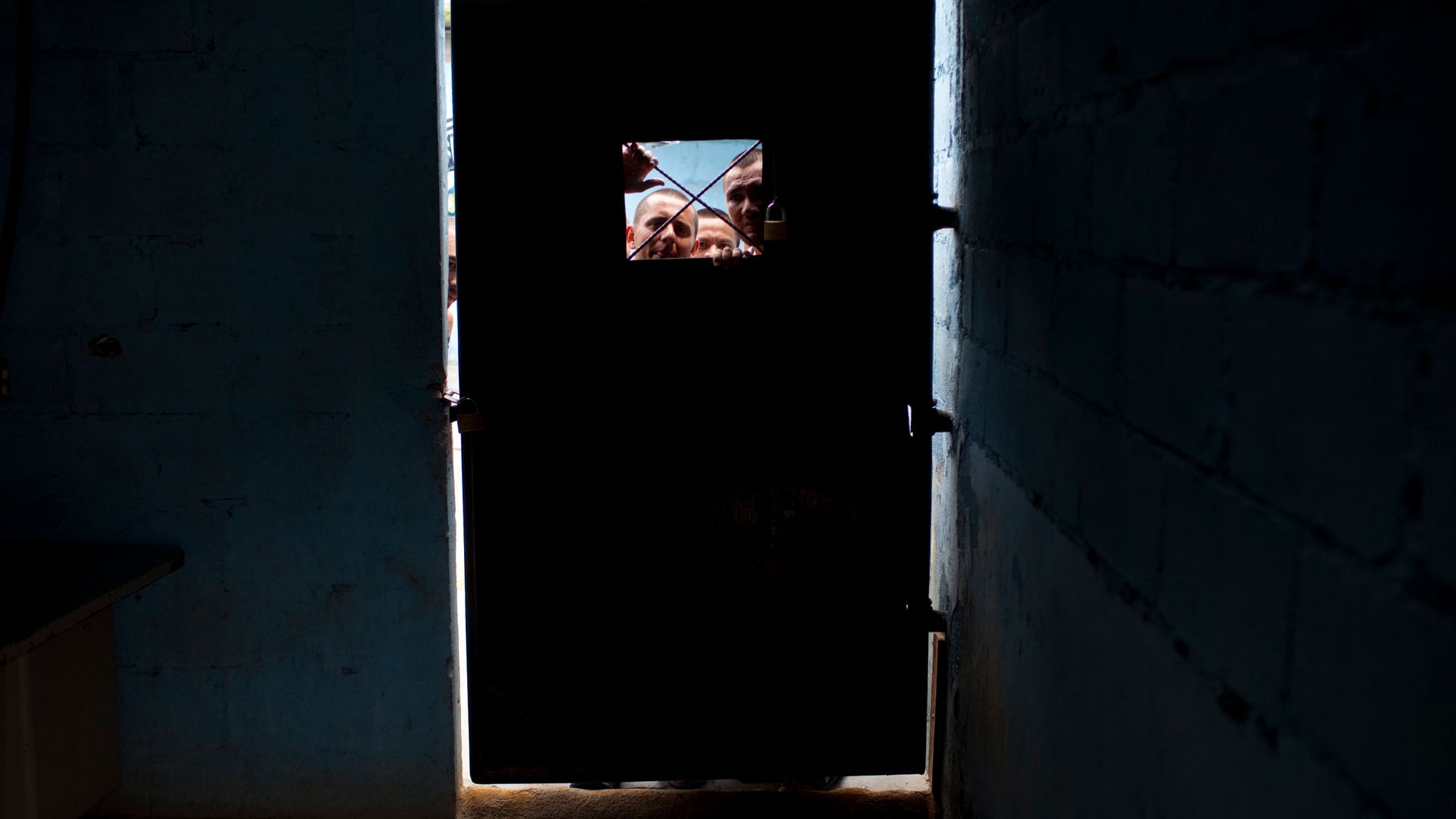 APTOPIX_Inside_Hondur_Plan__4_