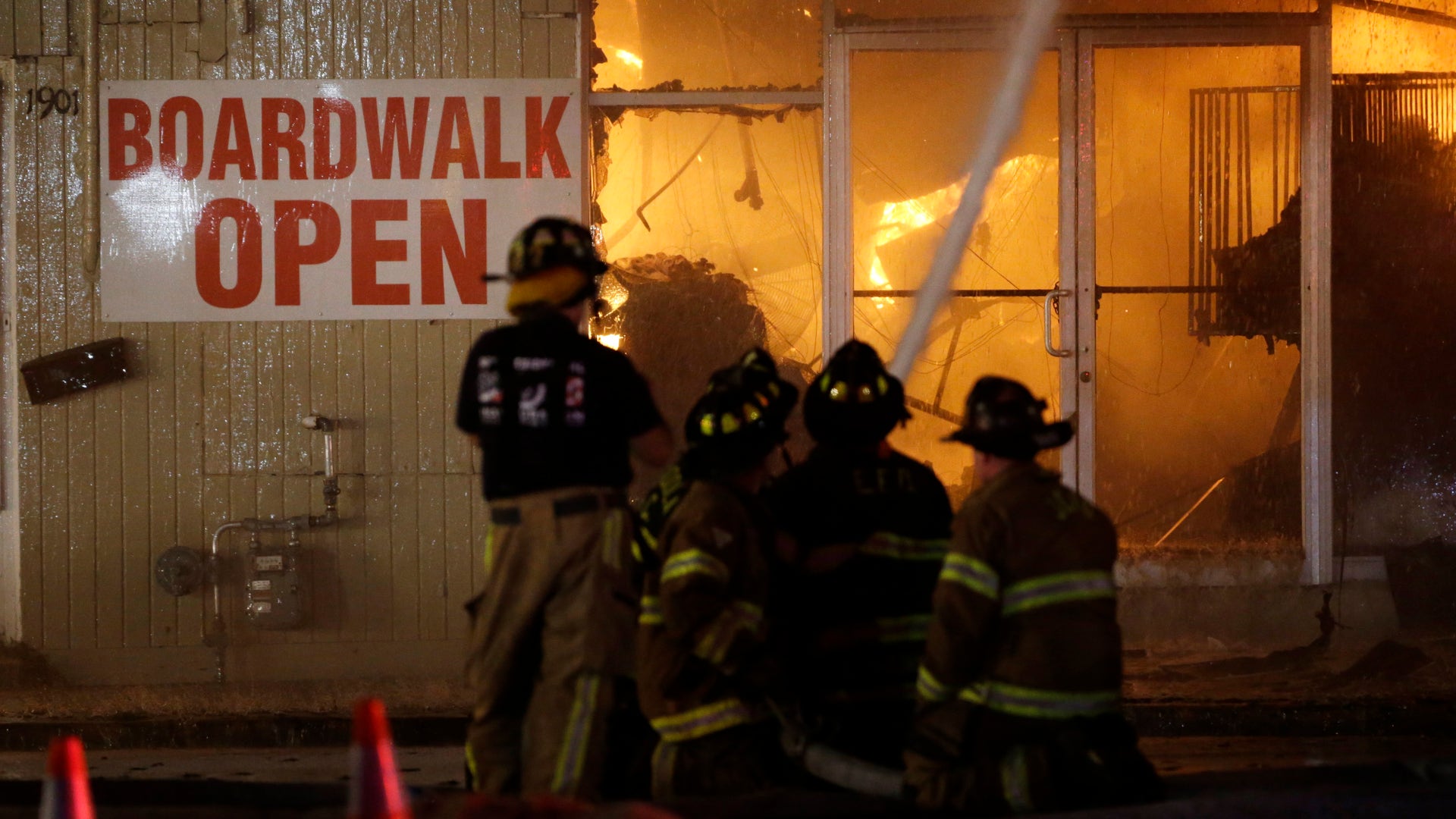 APTOPIX_NJ_Boardwalk__Vros__1_