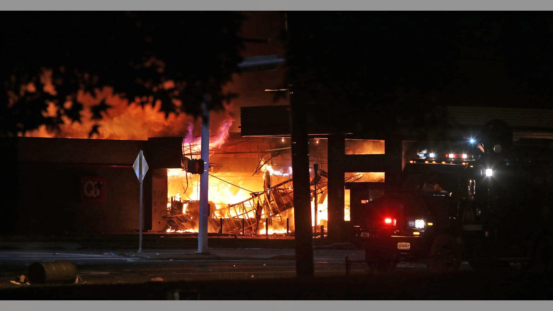 APTOPIX_Police_Shooti_Garc