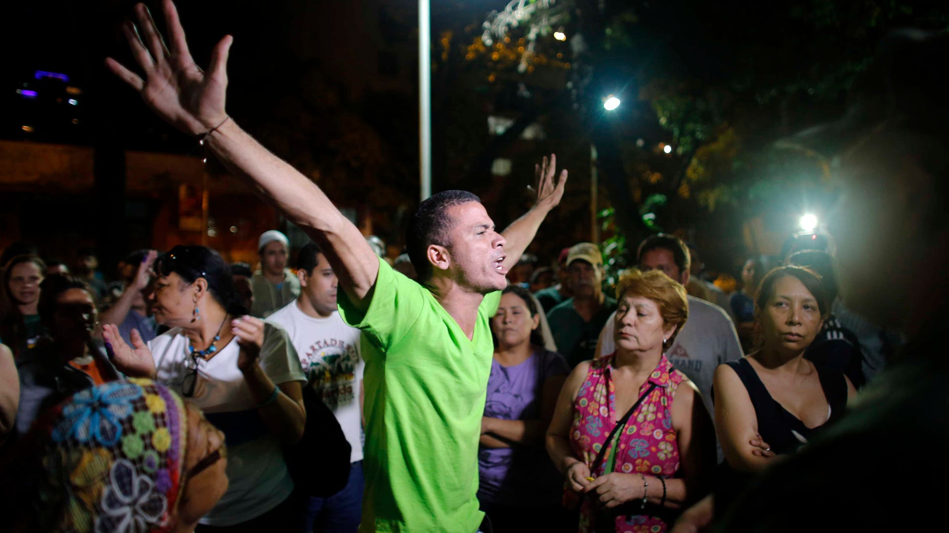 APTOPIX_Venezuela_Ele_Vros__2_