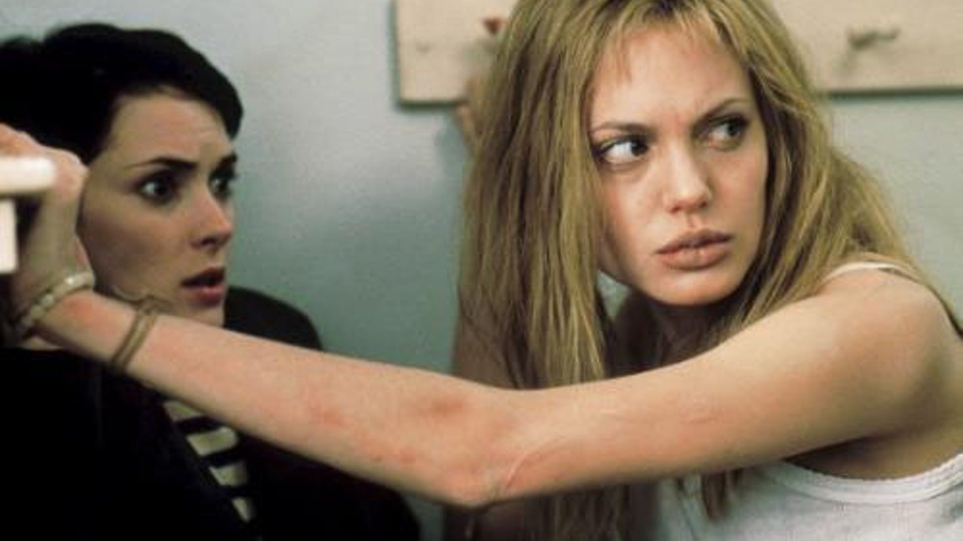 Angelina_Jolie___Columbia_Pictures