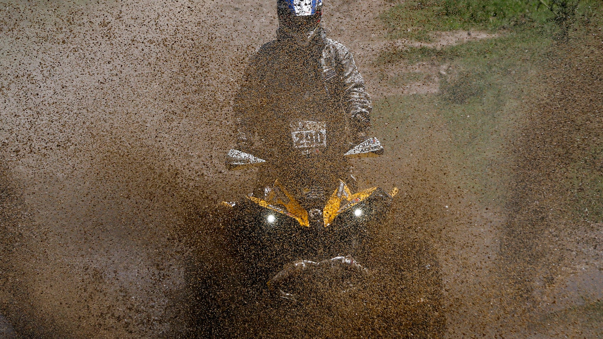 Argentina_Dakar_Rally_Vros__13_