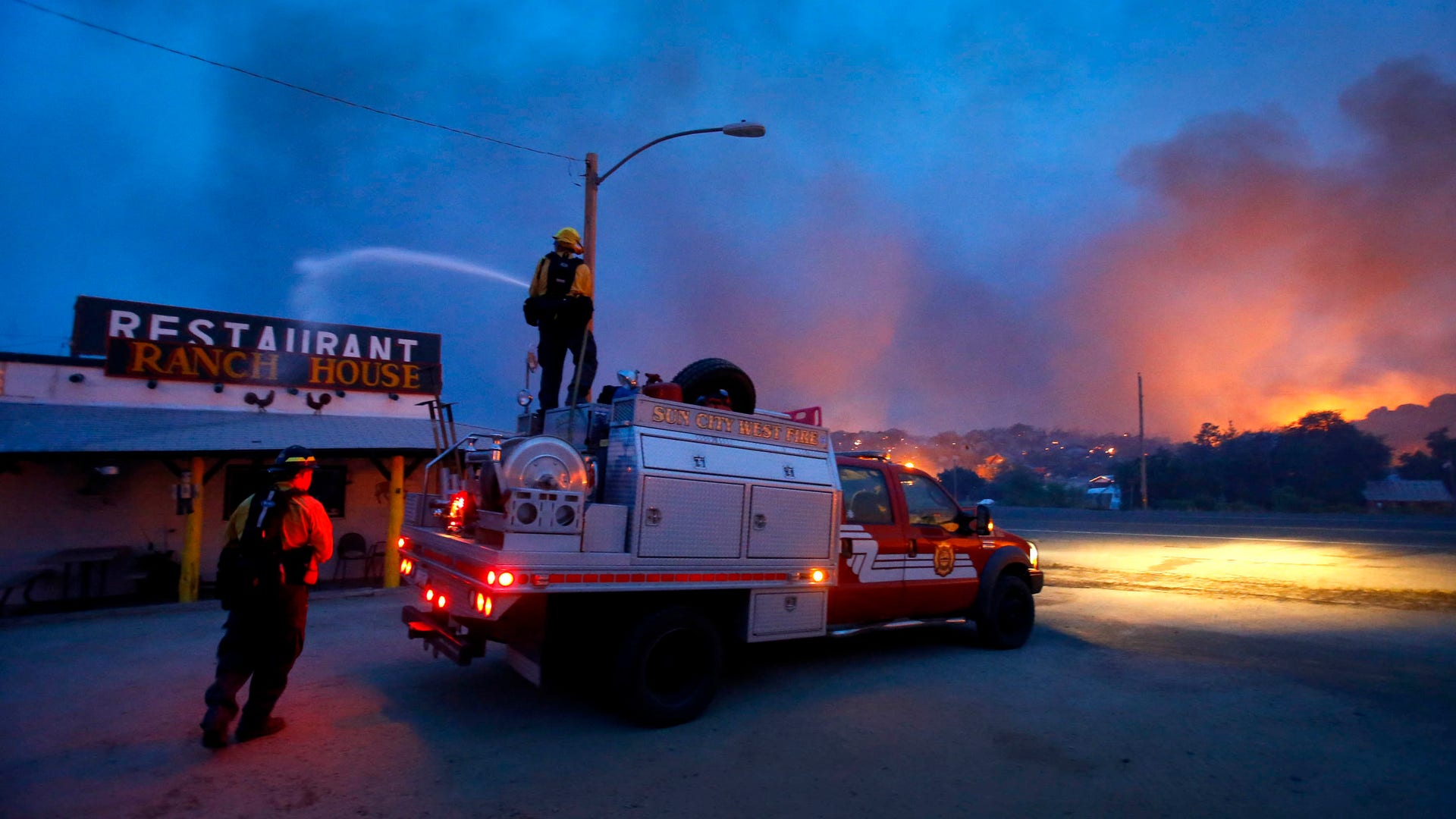 Arizona_Wildfires_Vros__2_